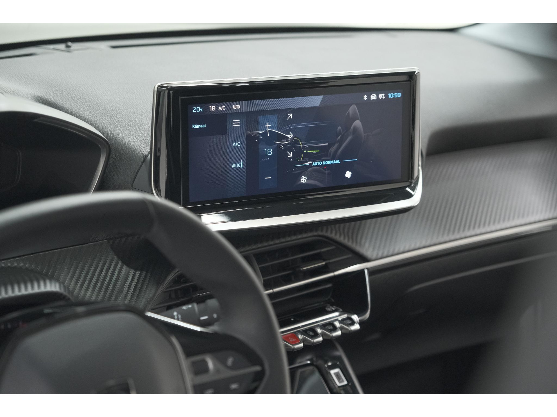 Peugeot 208 PureTech 100 Allure | Parkeersensoren | Navigatie | Apple Carplay