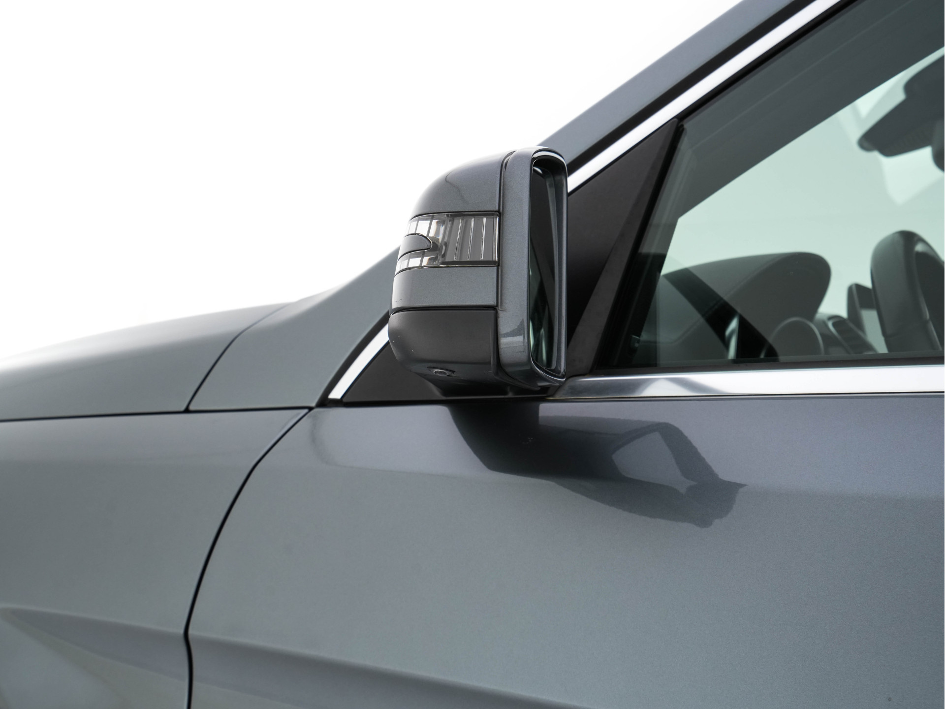 Mercedes-Benz GLS 350 d 4MATIC AMG-Line [ 7-Pers ] *PANO | LEATHER | FULL-LED | DISTRONIC | NAVI-FULLMAP | HEAT/COLD-COMFORTSEATS | BLINDSPOT | MEMORY-PACK | HARMAN/KARDON | TOPVIEW | KEYLESS | SHIFTPADDLES | PRIVACY-GLASS | TOWBAR | 21''ALU*