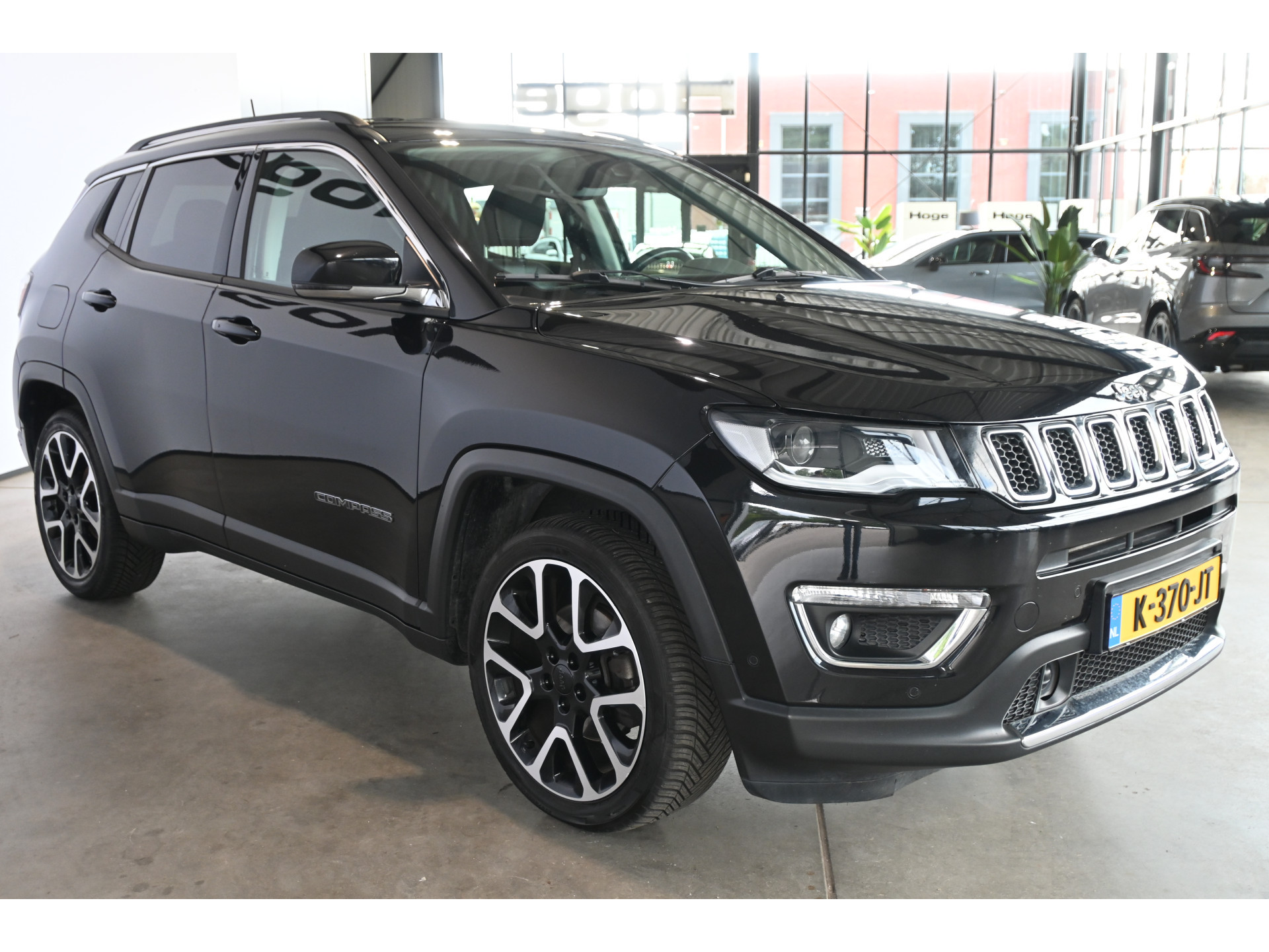 Jeep Compass 1.3T Limited Automaat Nap! Navigatie Cruise PDC Clima Xenon Stoel / Stuurverwarming 1e Eigenaar! Inruil Mogelijk!