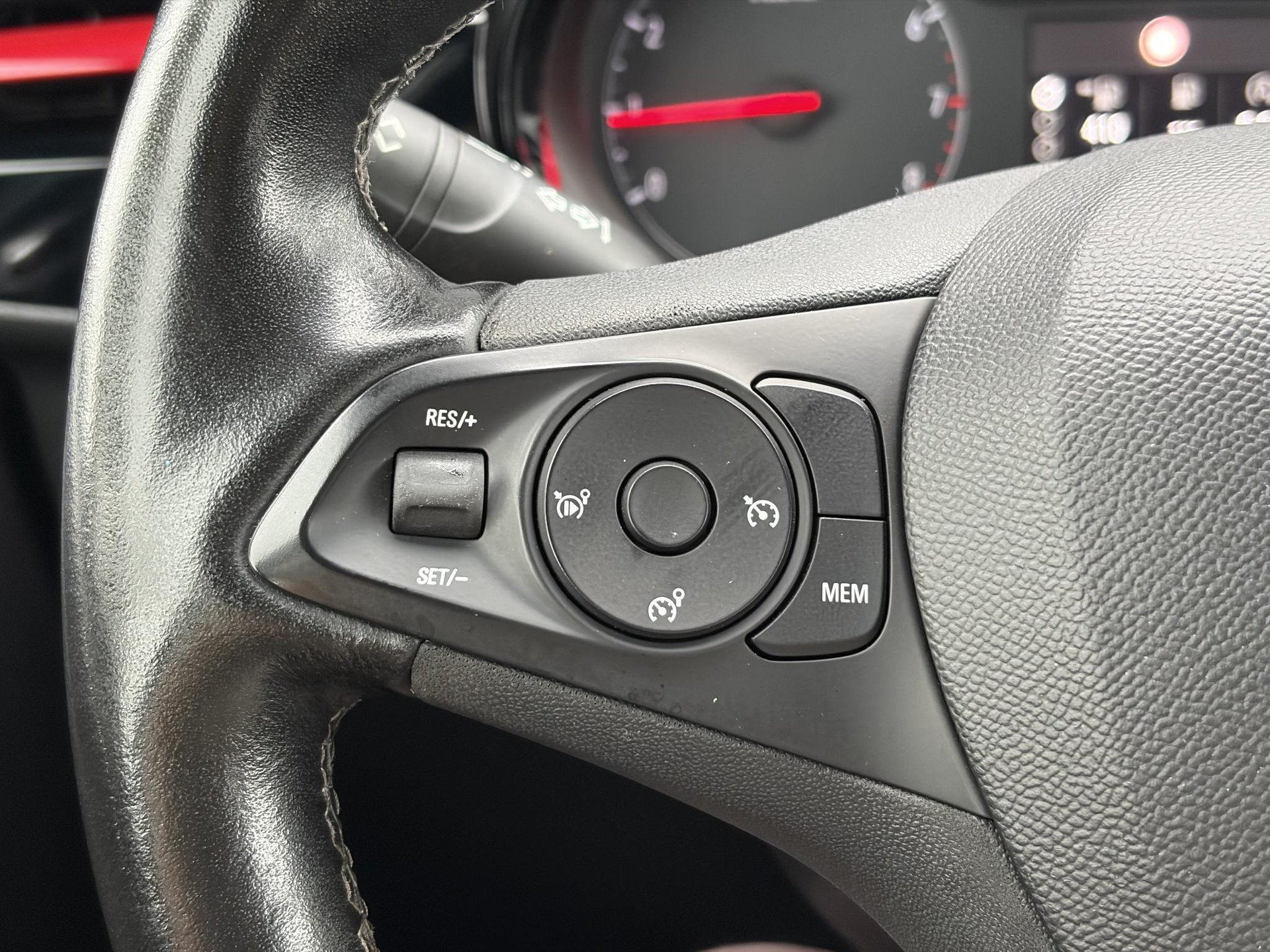 Opel Corsa 1.2 GS Line ✓D-riem vv in 2023✓Net beurt gehad✓2e Eigenaar✓102pk✓Dealer Onderhouden✓Carplay✓6 Bak✓Rijstrooksensor✓Clima✓Cruise✓Halfleder✓Lm velgen✓N.A.P✓Apk tot 08-2027
