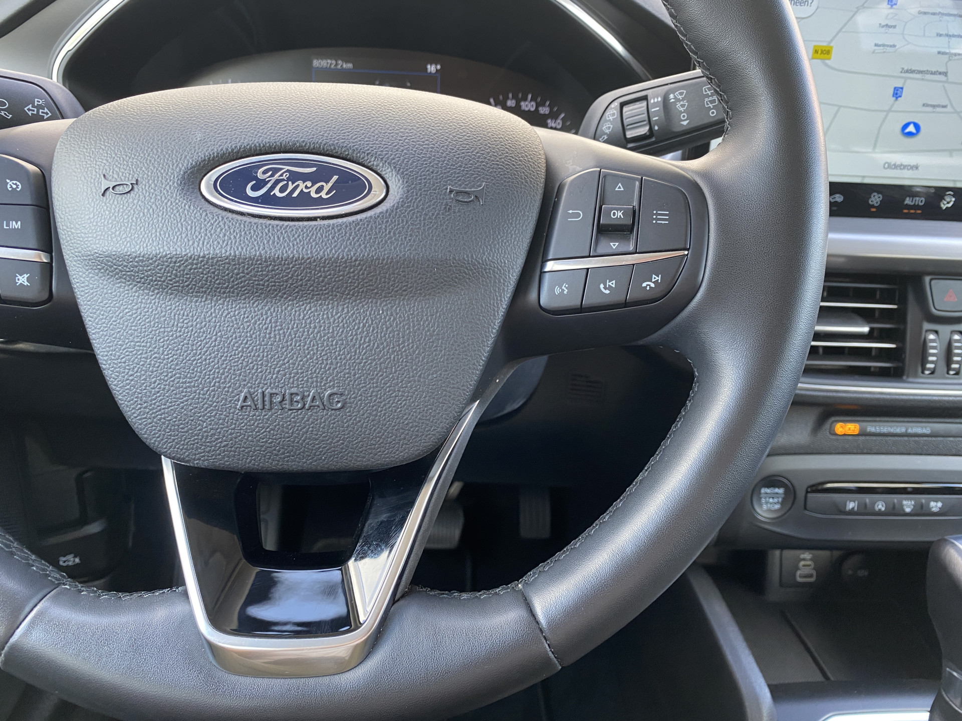 Ford Focus Wagon 1.0 EcoBoost Hybrid 155 pk Titanium AUT. | 1e eigenaar | dealer onderh. | navigatie | cruise control | BTW auto