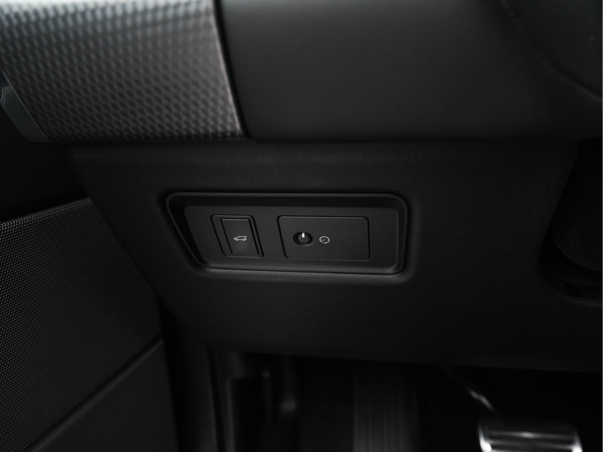 Land Rover Range Rover Sport 3.0 P400 MHEV HST (INCL-BTW) *PANO | HEAD-UP | FULL-LED | LEATHER | MERIDIAN-SOUND | MEMORY-PACK | COMFORT-SEATS | DIGI-COCKPIT | AIR-SUSPENSION | CAMERA | NAVI-FULLMAP |  22''ALU*