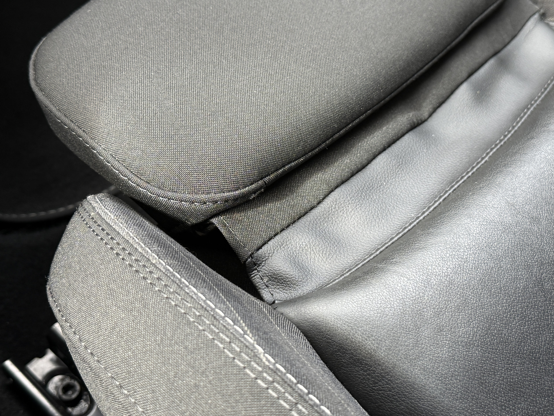 MINI 5-Deurs 1.5 Cooper Chili Serious Business | Stoelverwarming | Sportstoelen | Clima | Cruise