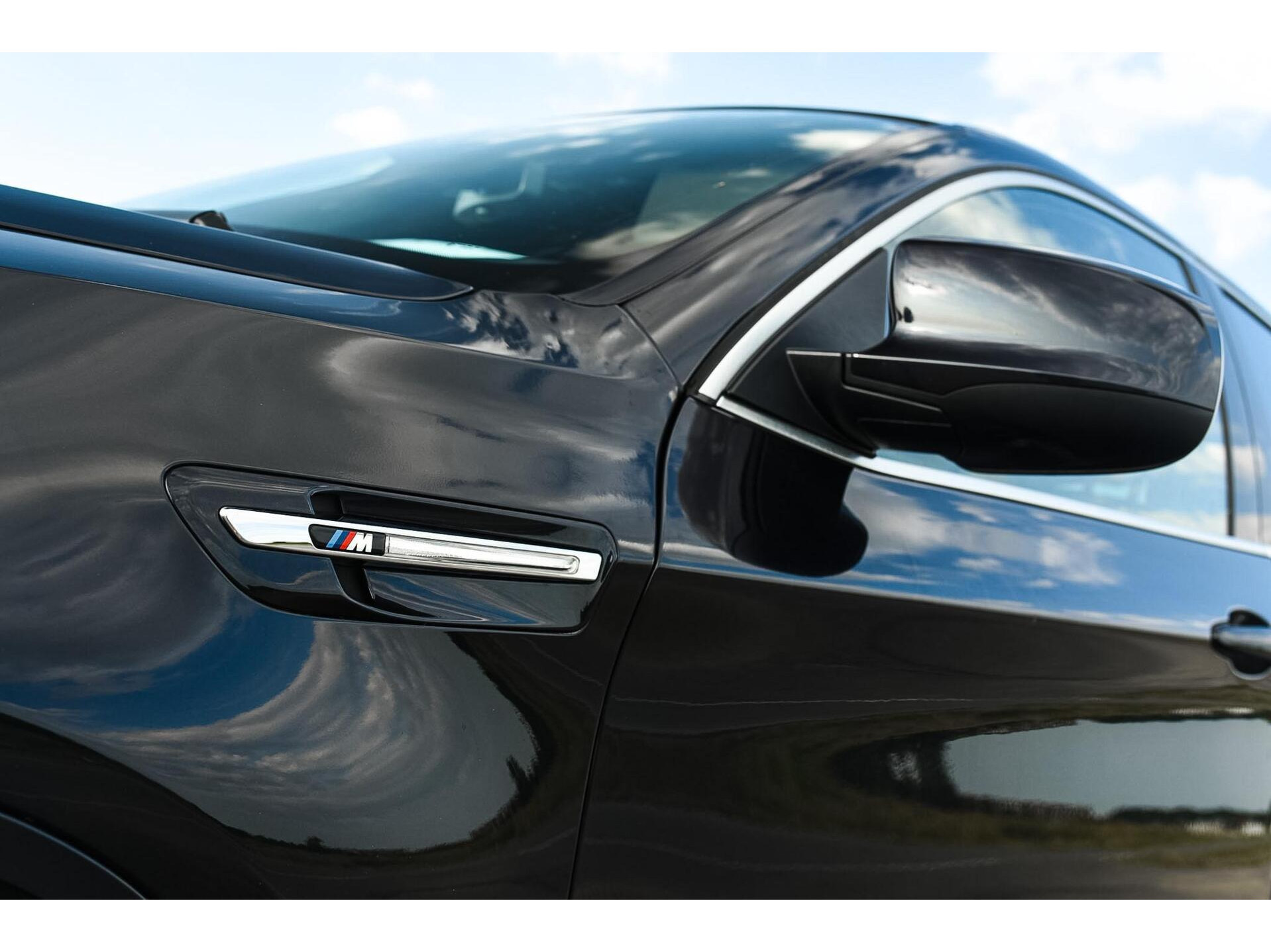 BMW X6 M 4.4 V8 555PK LCI | Pano | Soft-Close | Standkachel