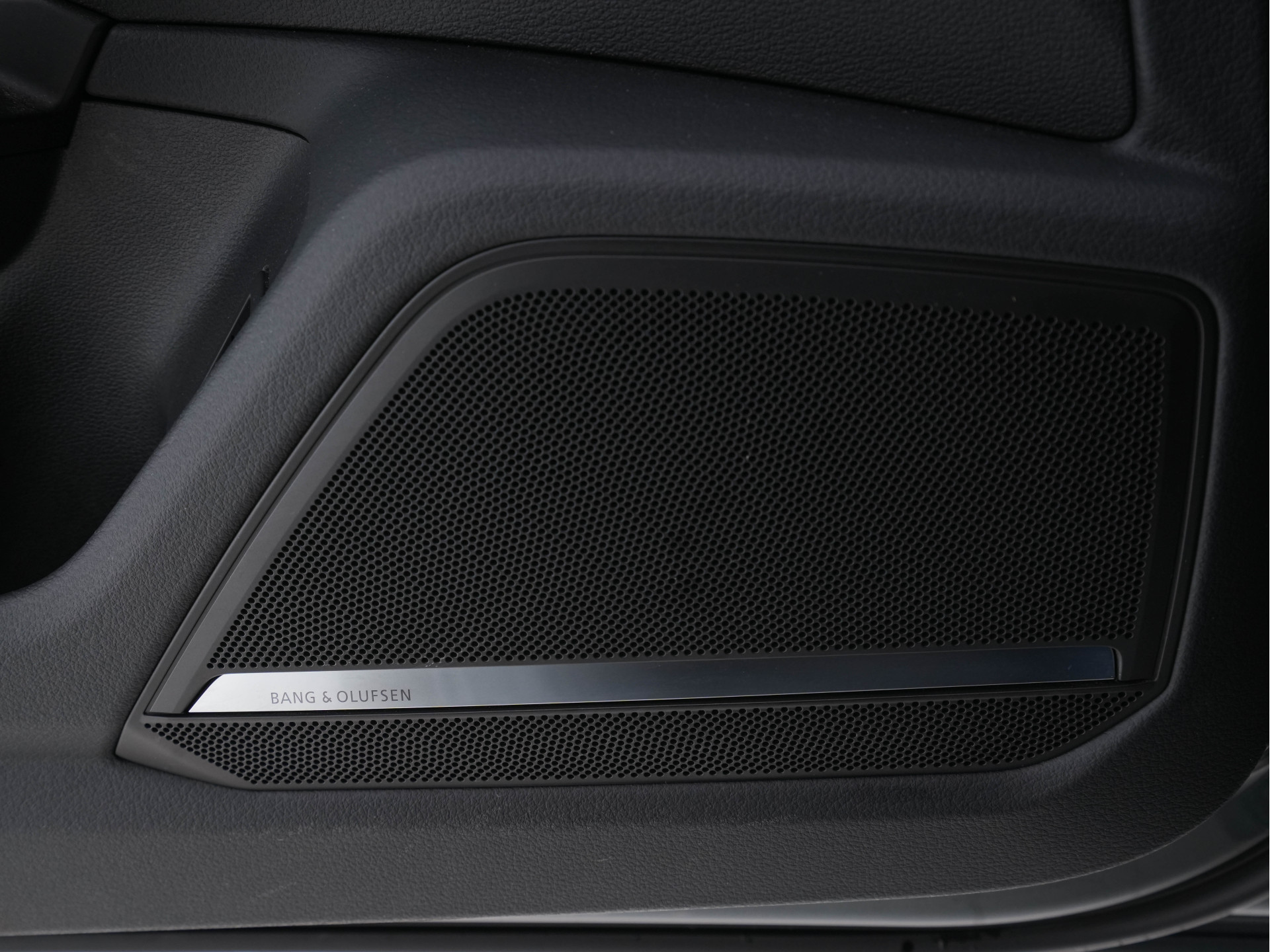 Audi A6 Limousine S6 TDI Quattro Black Edition Aut. *PANO | LUXURY-LEATHER | BANG&OLUFSEN-AUDIO | MATRIX-LED | DIGI-COCKPIT | HEAD-UP | SPORT-SEATS | BLIND-SPOT | LANE-ASSIST | MEMORY-PACK | AIR-SUSPENSION | ADAPT.CRUISE | NAVI-FULL