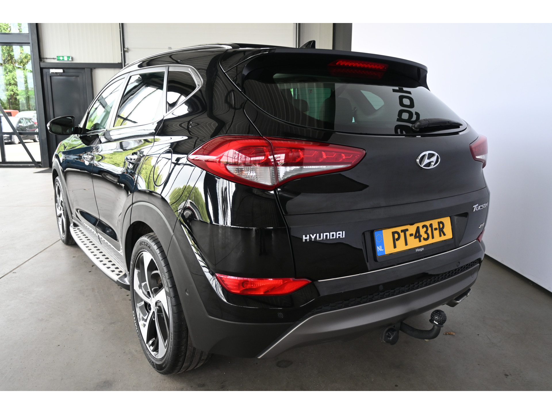 Hyundai Tucson 1.6 T-GDi Premium 4WD Automaat Panoramadak Navigatie Cruise Stoelverwarming Clima 100% Onderhouden! Inruil Mogelijk!