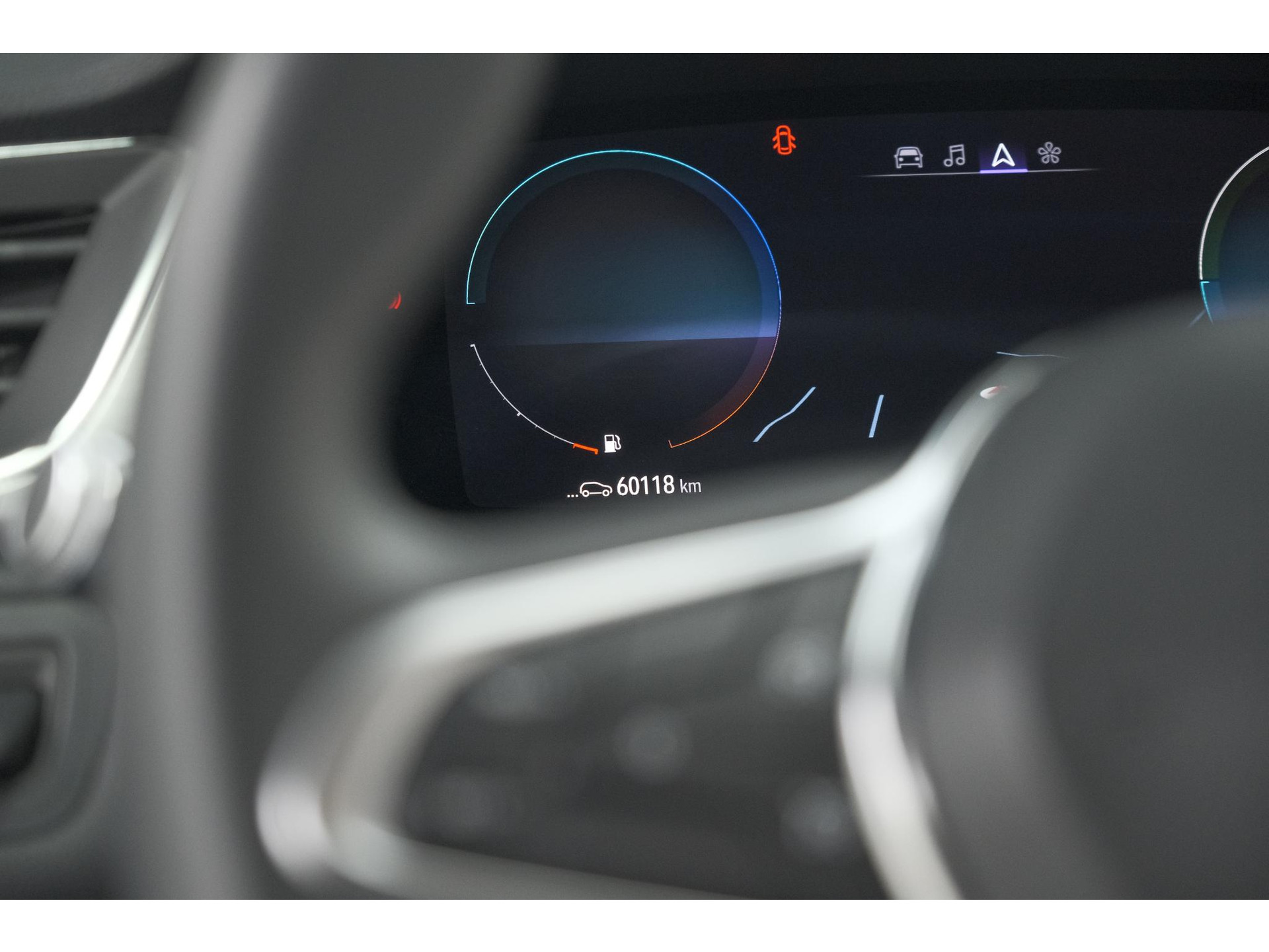 Renault Captur 1.6 E-Tech Plug-in Hybrid 160 Intens | Allseason Banden | Camera | 9.3 Inch Grootscherm | Apple Carplay