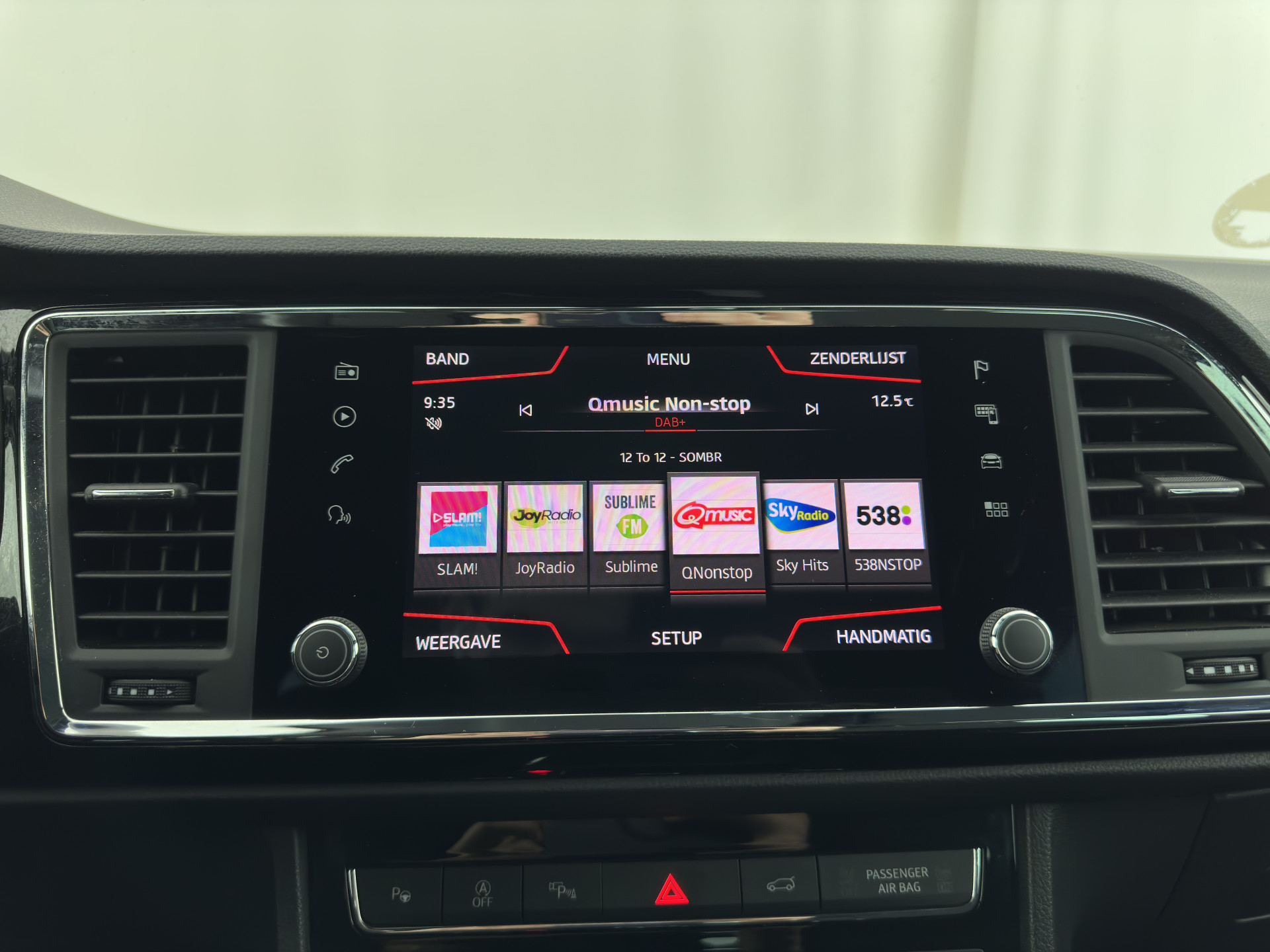 SEAT Ateca 1.5 TSI FR Business Intense (INCL-BTW) *FULL-LED | SPORT-SEATS | NAVI-FULLMAP | LEATHER-MICROFIBRE | CAMERA | KEYLESS | DAB+ | CARPLAY | ECC | PDC | CRUISE | TOWBAR | 18''ALU*