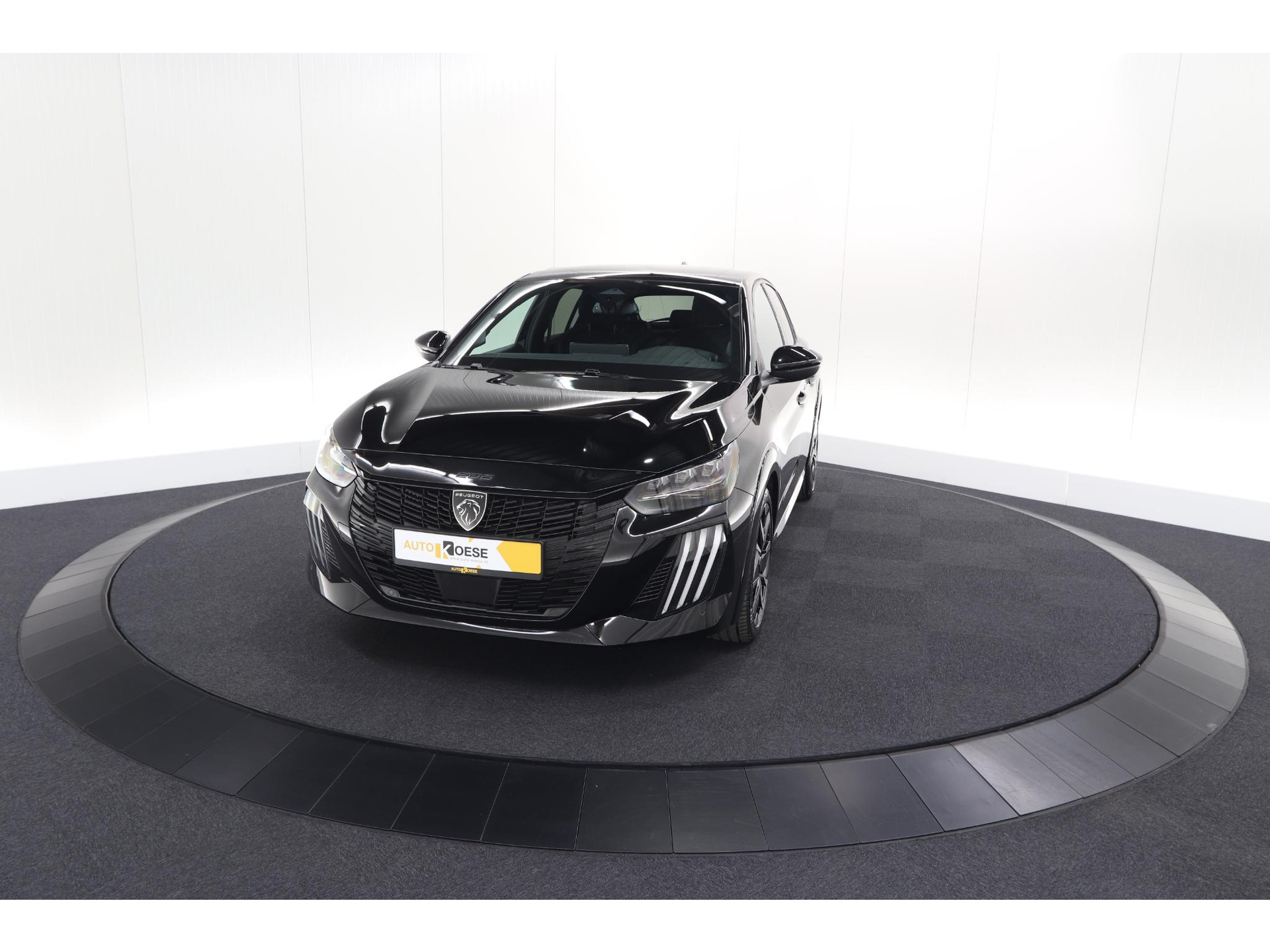 Peugeot 208 1.2 Hybrid 145 e-DCS6 GT | Alcantara Pakket | Camera | Apple Carplay | Stoelverwarming