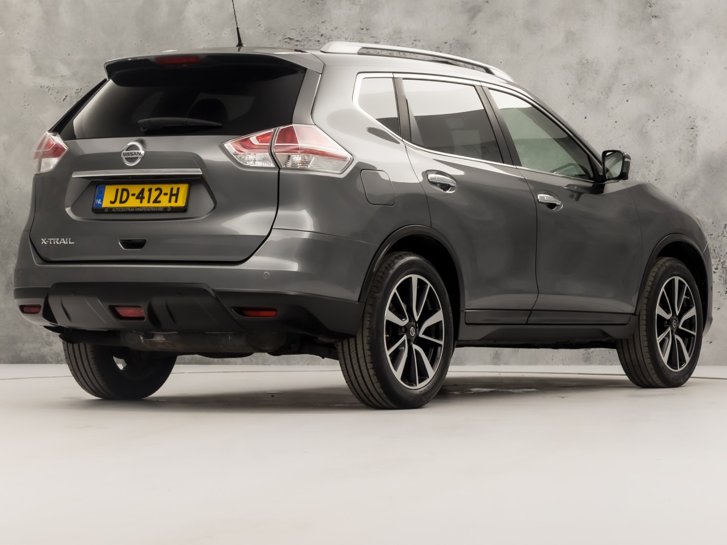 Nissan X-Trail 1.6 DIG-T Tekna 7 Persoons 163Pk (PANORAMADAK, TREKHAAK, NAVIGATIE, 360 CAMERA, LEDER, STOELVERWARMING, SPORTSTOELEN, GETINT GLAS, CRUISE, NIEUWSTAAT)