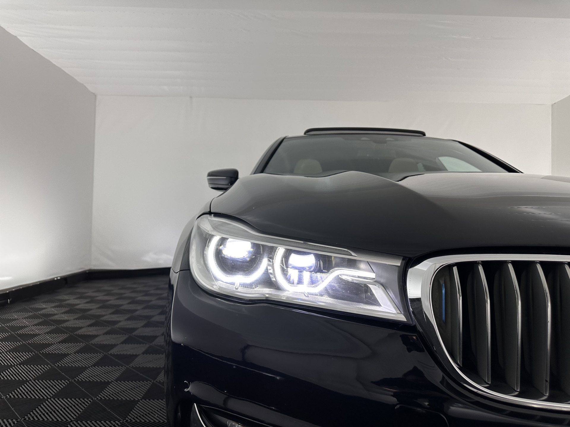 BMW 7-serie 740Le xDrive iPerformance High Executive (Plug-In) Aut. *PANO | LEATHER | MASSAGE | HARMAN/KARDON | MEMORY-PACK | BLIS | TOPVIEW |  HEAD-UP | ADAPTIVE-CRUISE | FULL-LED | ENTERTAINMENT | DAB+ | ..