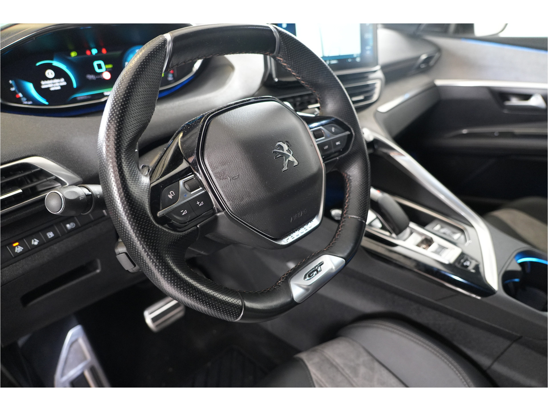 Peugeot 3008 1.6 HYbrid4 300 Blue Lease GT | SOH 95% | Adaptive Cruise | Stl. verw. | Apple/Android |