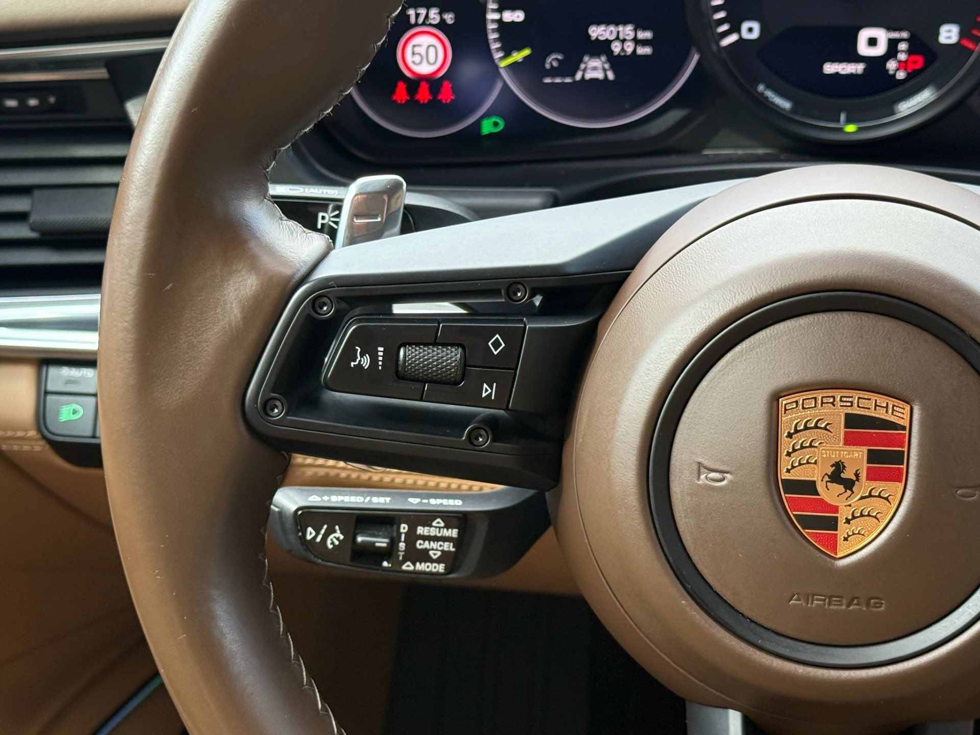 Porsche Panamera 2.9 4 E-Hybrid Platinum Edition | 2E EIGENAAR | 3/6/12MND GARANTIE | ACC | PANO | HUD | CARPLAY | SFEER | 360 CAMERA | BOMVOL | SOFTCLOSE |