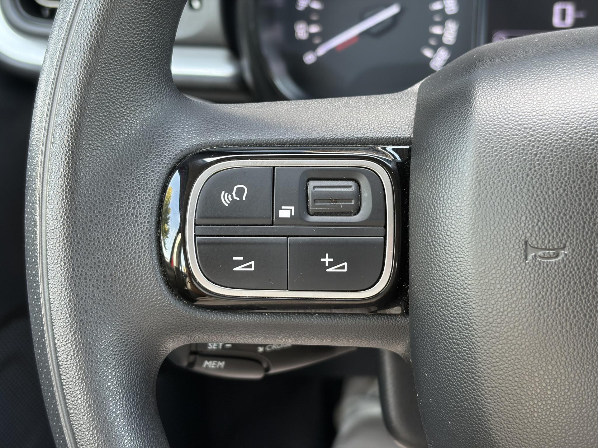 Citroen C3 1.2 PureTech Feel 105g D-riem vv in 09-2023 l 2e Eigenaar l Navi l Carplay l Clima l Cruise l Dealer Onderhouden l Rijstrooksensor l N.A.P l Apk tot 08-2027