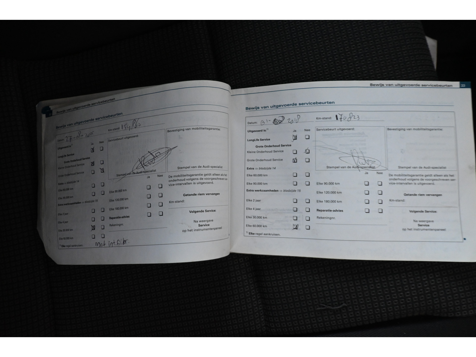 Audi A3 1.6 Attraction Clima Cruise Control Lichtmetaal All in Prijs! Inruil Mogelijk!