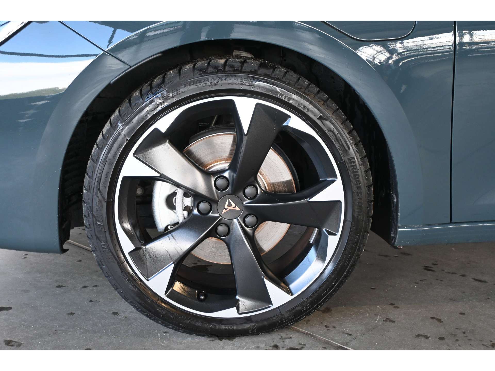 CUPRA Leon 1.5 TSI e-Hybrid Business PHEV EDGE Clima Adaptieve Cruise Matrix CarPlay Navigatie Lane Assist Stuurverwarming 100% Onderhouden! Inruil Mogelijk!