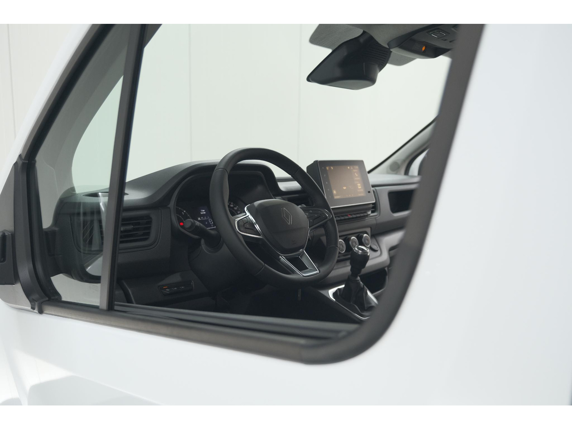 Renault Trafic 2.0 Blue dCi 130 T30 L2H1 Advance | Camera | Apple Carplay | Parkeersensoren