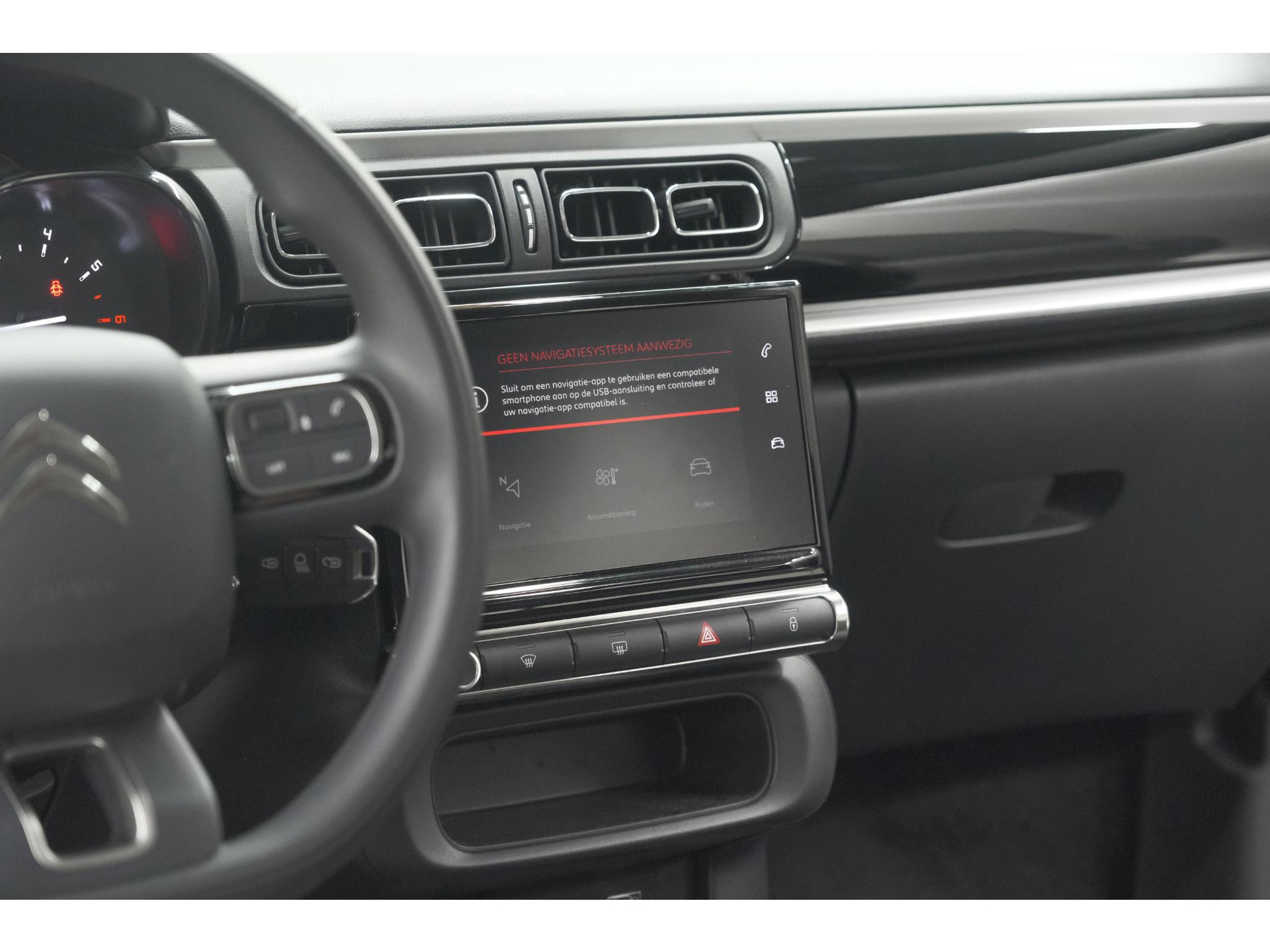 Citroen C3 PureTech 110 EAT6 Max | Apple Carplay | Parkeersensoren | Climate Control | 16 Inch Lichtmetalen Velgen