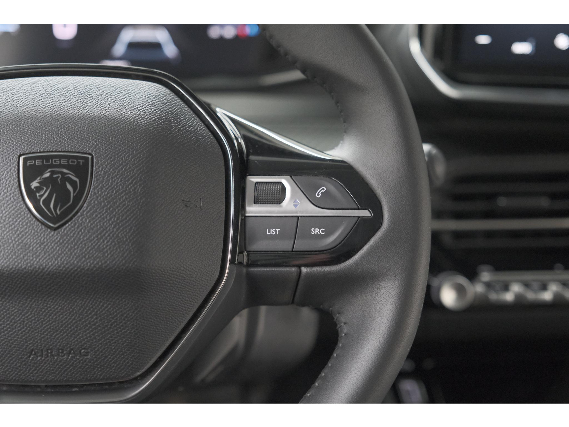 Peugeot 208 PureTech 100 Allure | Apple Carplay | Parkeersensoren | Climate Control
