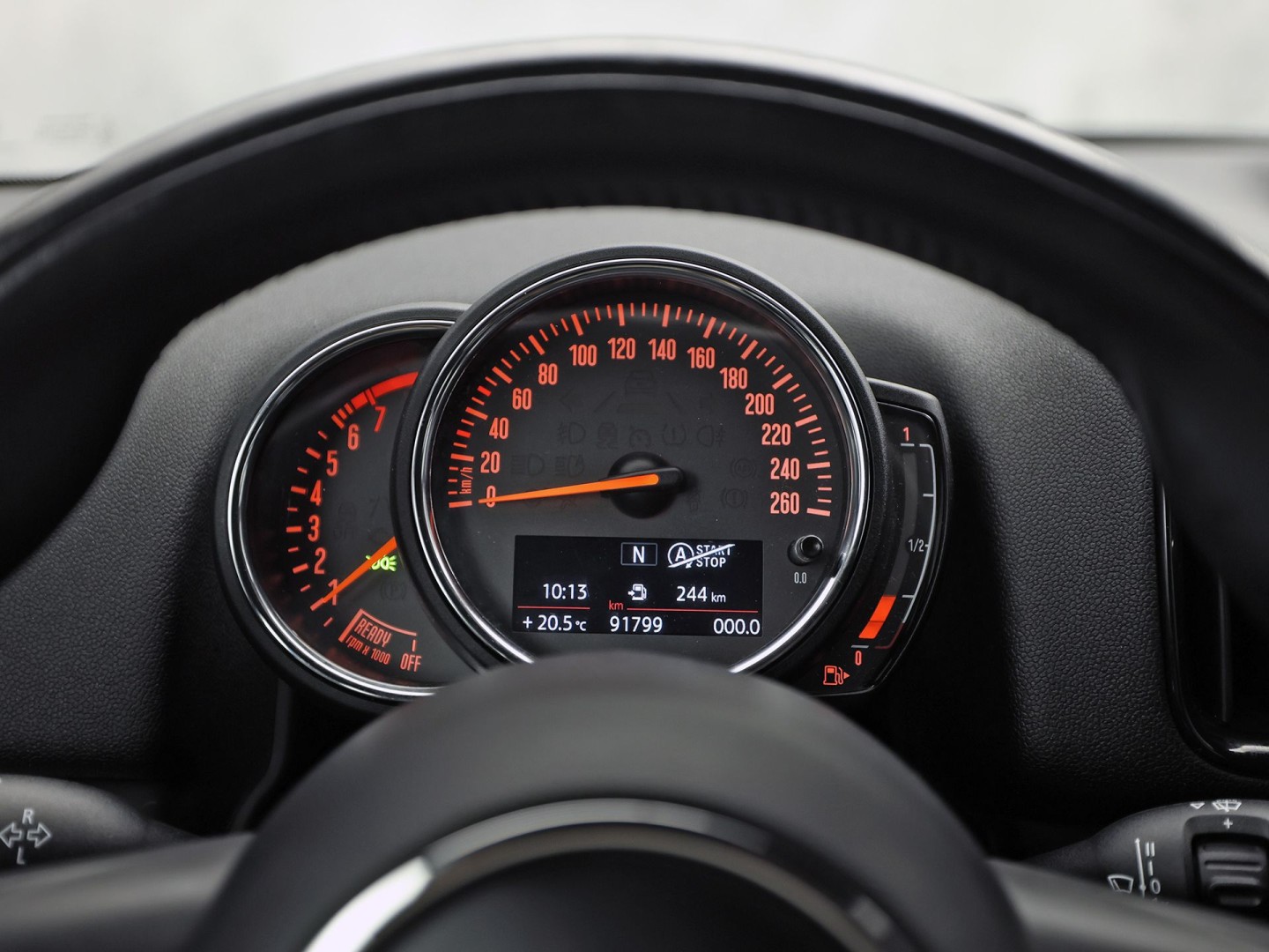 MINI Countryman 1.5 Cooper Chili (NAVIGATIE, CLIMATE, LEDER, PARKEERSENSOREN, SPORTSTOELEN, CRUISE, NIEUWE APK, NIEUWSTAAT)