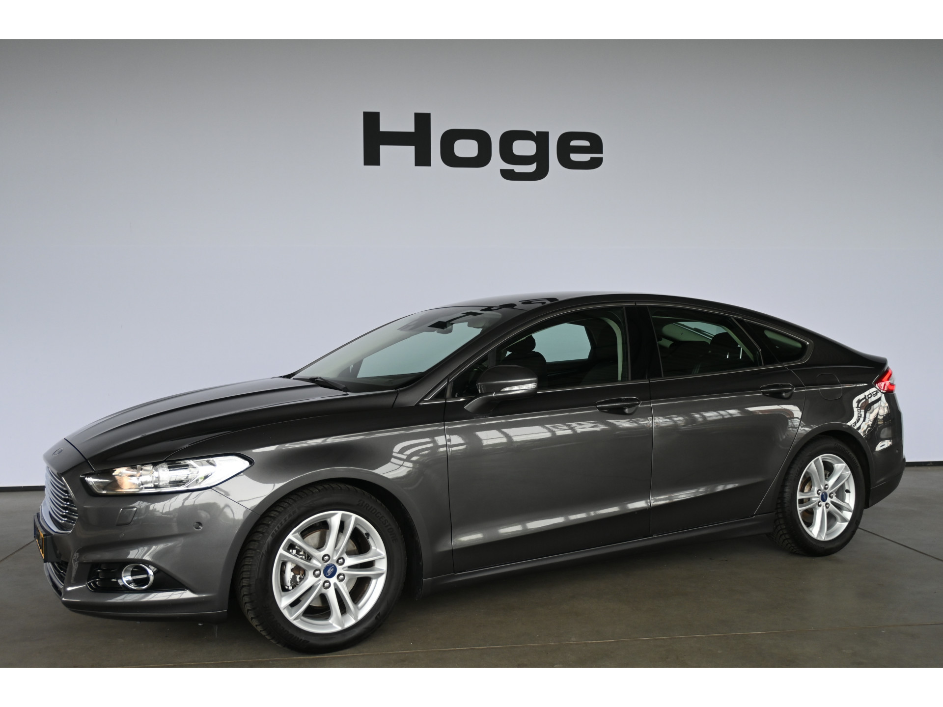 Ford Mondeo 1.5 Titanium Automaat Clima Navigatie Cruise Control Trekhaak Rijklaarprijs! Inruil Mogelijk!