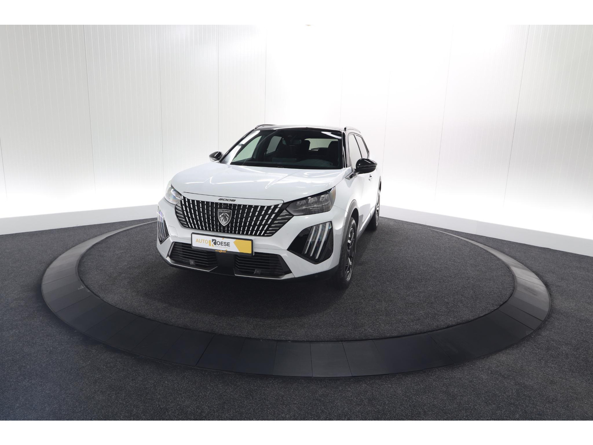 Peugeot 2008 PureTech 130 EAT8 GT | 360 Camera | Stoelmassage | Adaptieve Cruise Control | Dodehoekdetectie