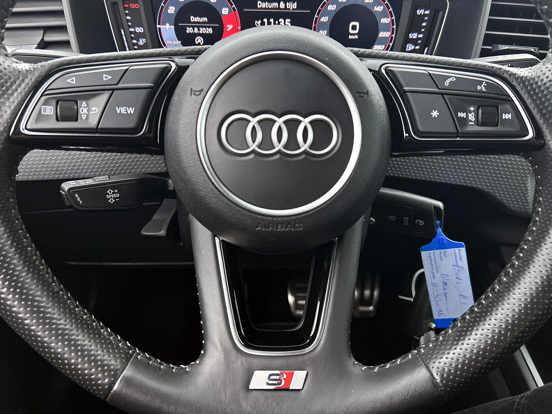 Audi A1 Sportback 30 TFSI S Line edition one | NAVI | STOELVERWARMING | CLIMAT CONTROL | PARKEER SENSOREN V+A