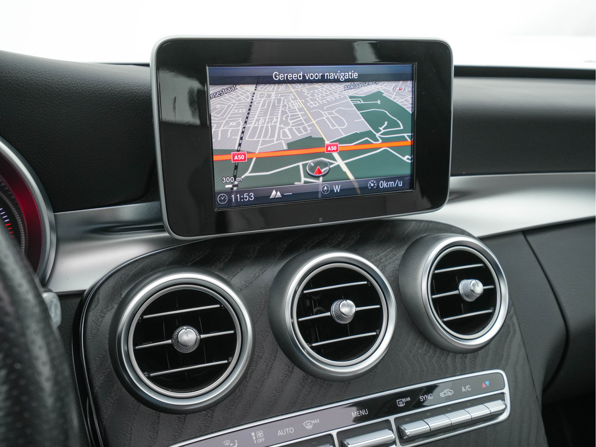 Mercedes-Benz C-klasse Estate 300 CDI HYBRID Avantgarde Lease Edition Aut. *PANO | LEATHER-MICROFIBRE | FULL-LED | NAVI-FULLMAP | SPORT-SEATS | ECC | SHIFT-PADDLES | PDC | CRUISE | TOWBAR | 17''ALU*