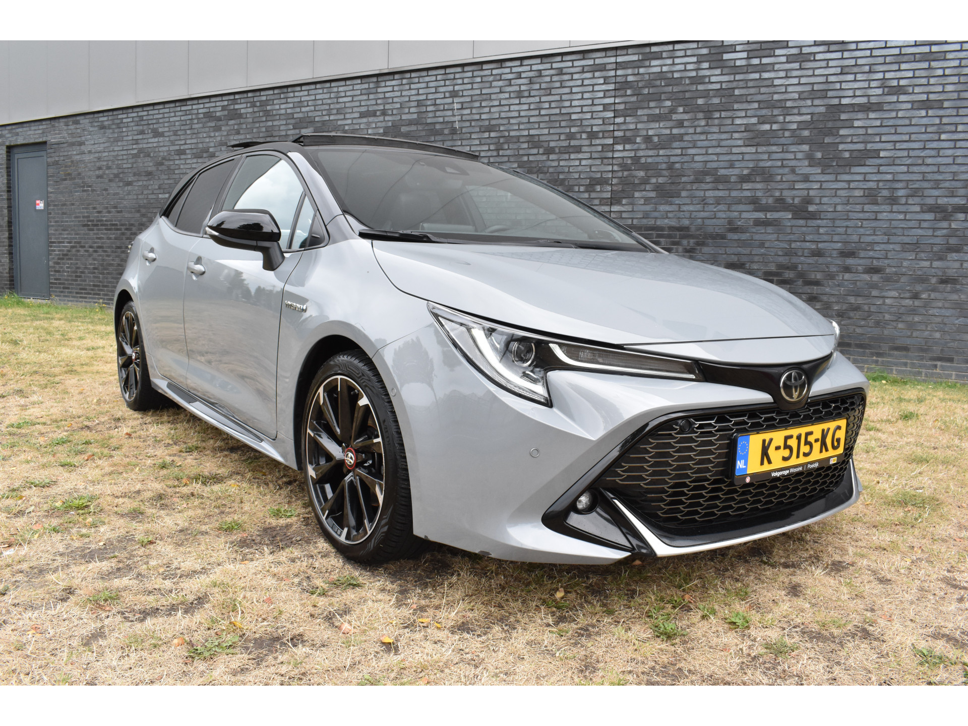 Toyota Corolla 2.0 Hybrid GR-Sport Plus Pano Bi-tone Automaat