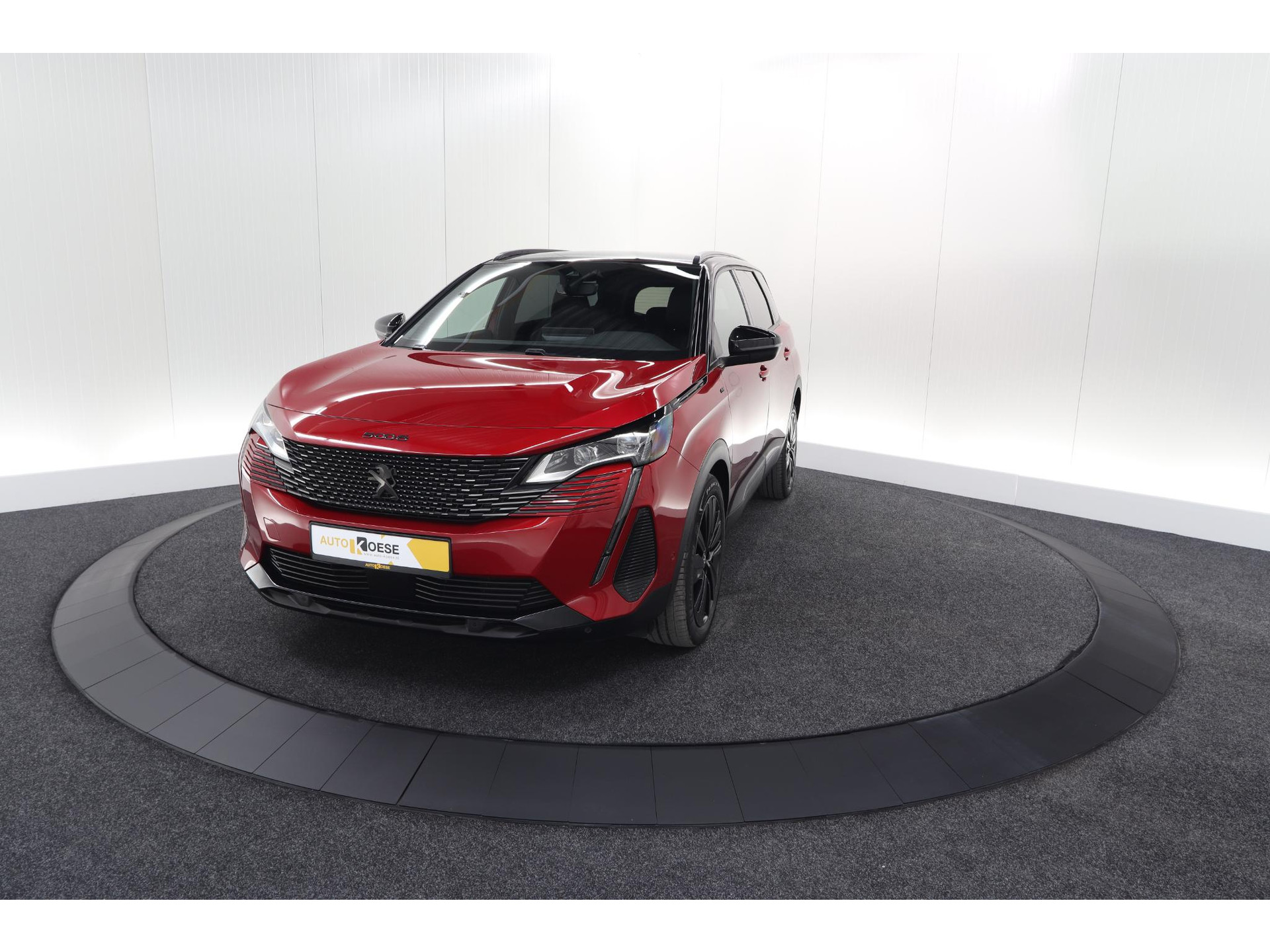 Peugeot 5008 PureTech 130 EAT8 GT Black Pack | Elektrische Kofferklep | Camera | Adaptieve Cruise Control | Dodehoekdetectie