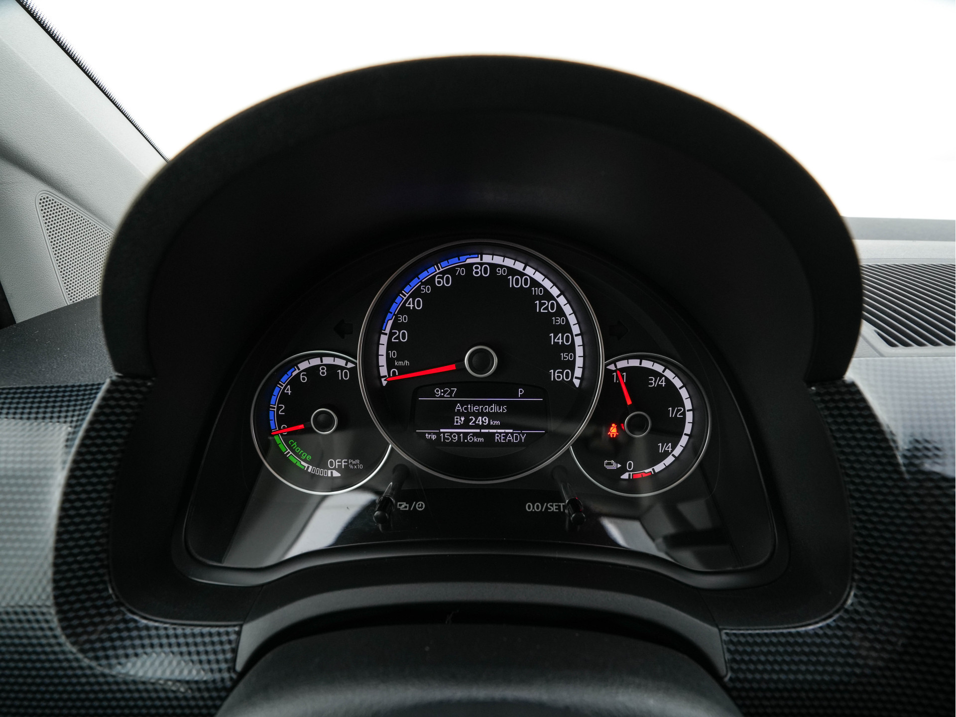 Volkswagen e-Up! {SOH-85%} (INCL-BTW) *HEATED-COMFORTSEATS | CCS-FASTLOADER | CAMERA | DAB | ECC | PDC | CRUISE*