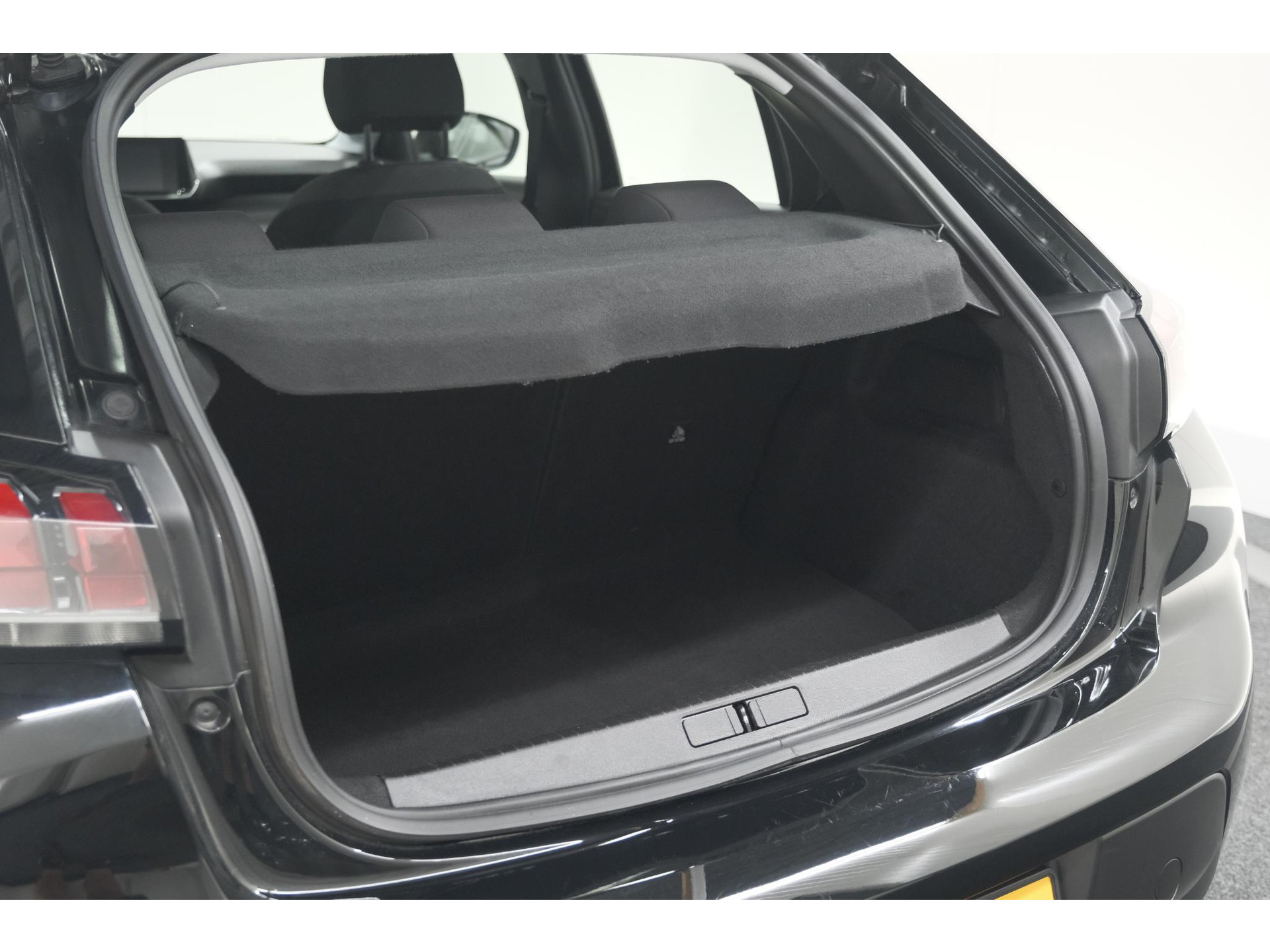 Peugeot 208 PureTech 75 Active | Apple Carplay | Cruise Control | Airco