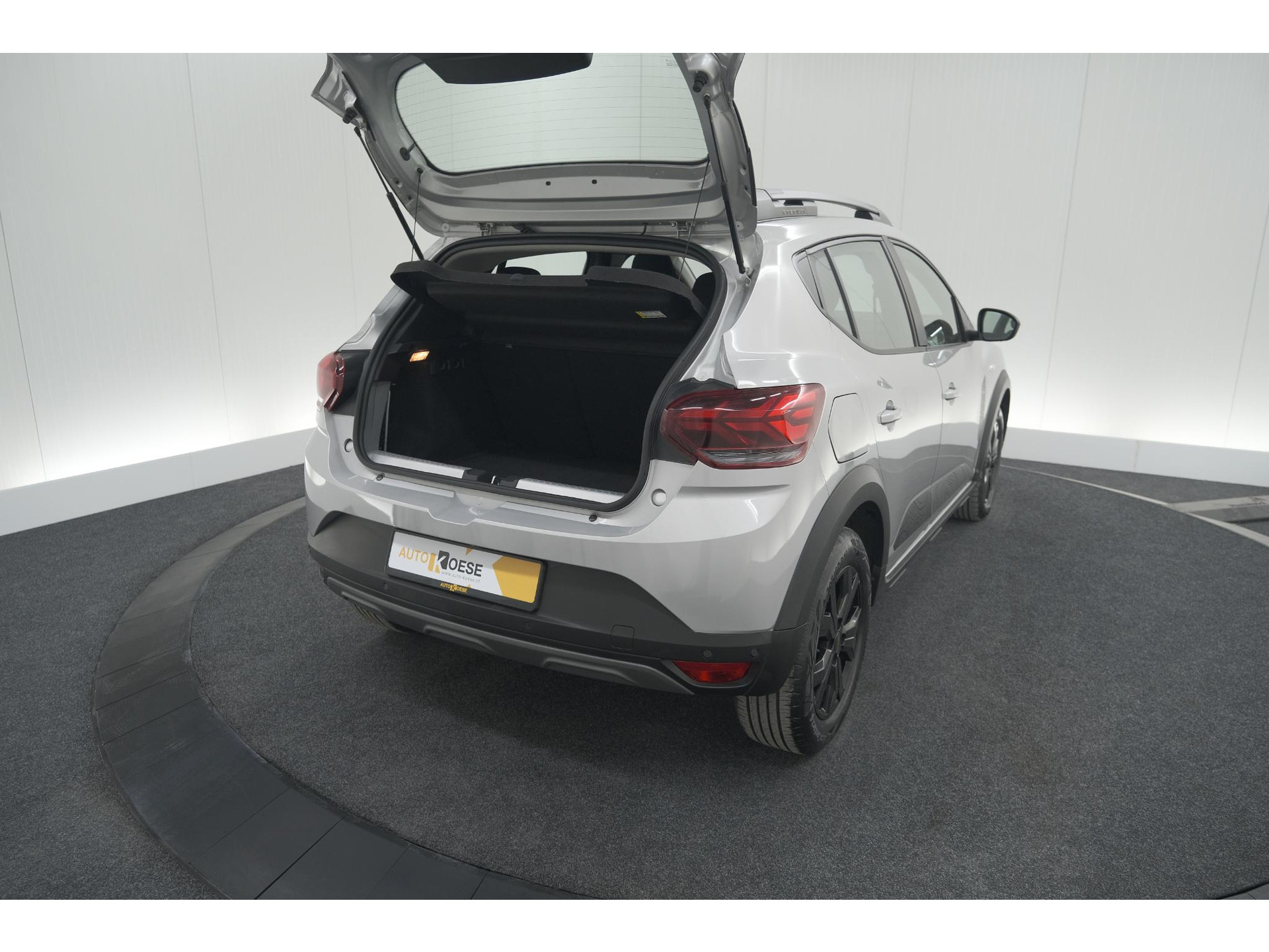 Dacia Sandero Stepway TCe 90 Extreme | Camera | Dodehoekdetectie | Navigatie | Apple Carplay