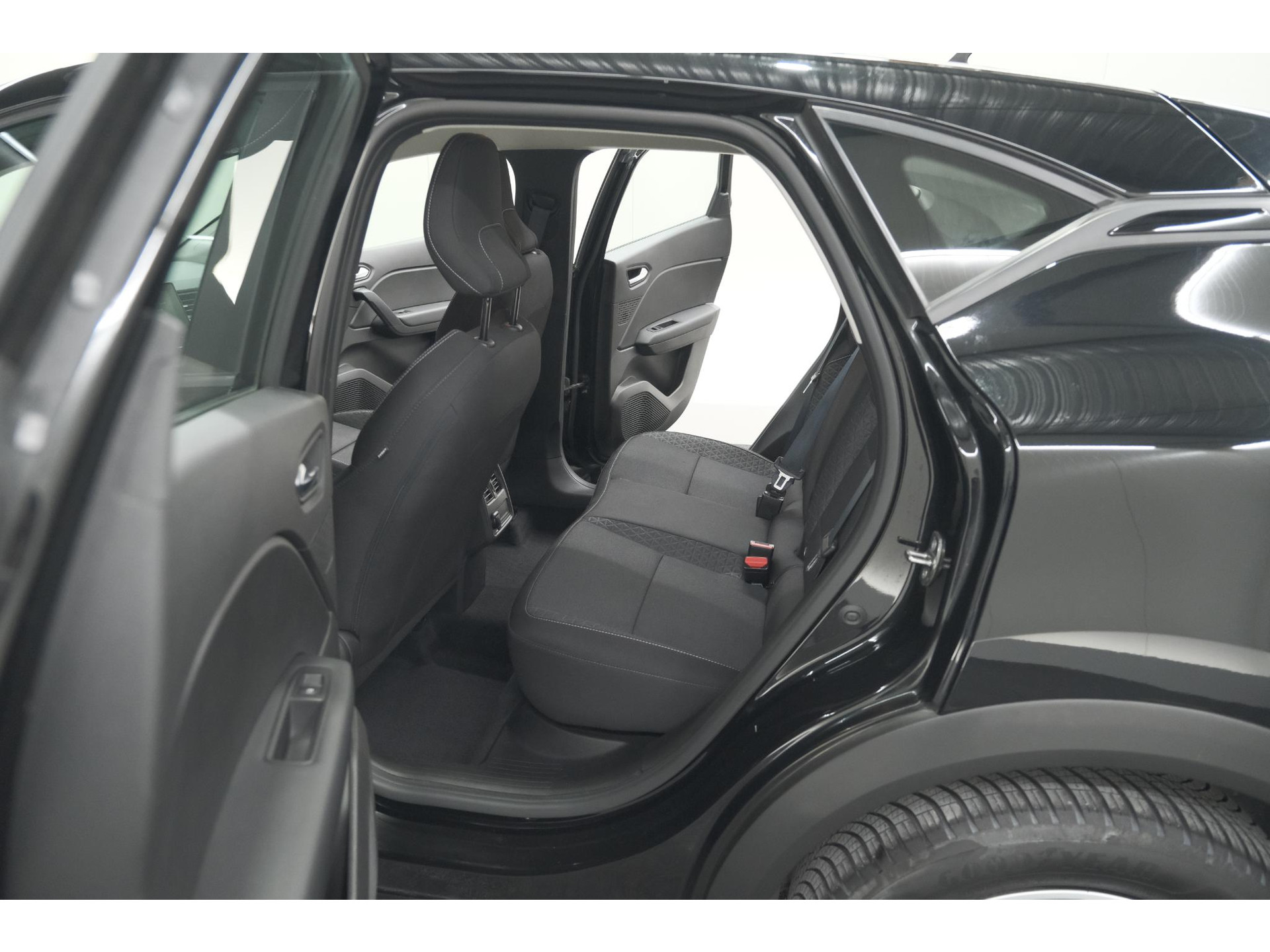 Renault Captur TCe 90 evolution | Navigatie | Apple Carplay | Parkeersensoren