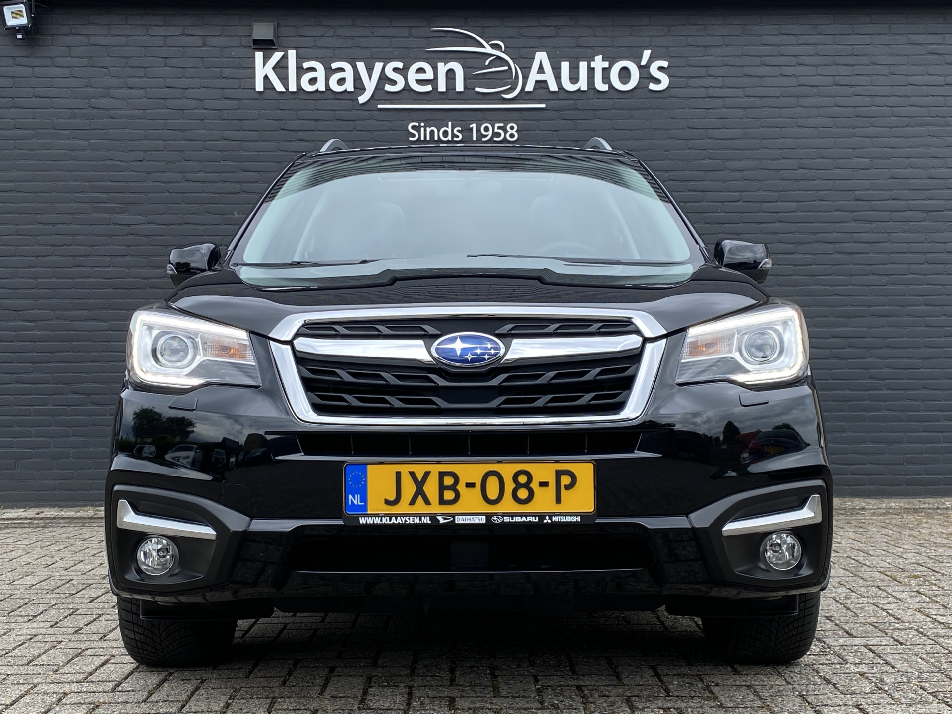 Subaru Forester 2.0 AWD Premium 150 pk AUT. | 1e eigenaar | dealer onderhouden | navigatie | leder interieur | panoramadak | keyless