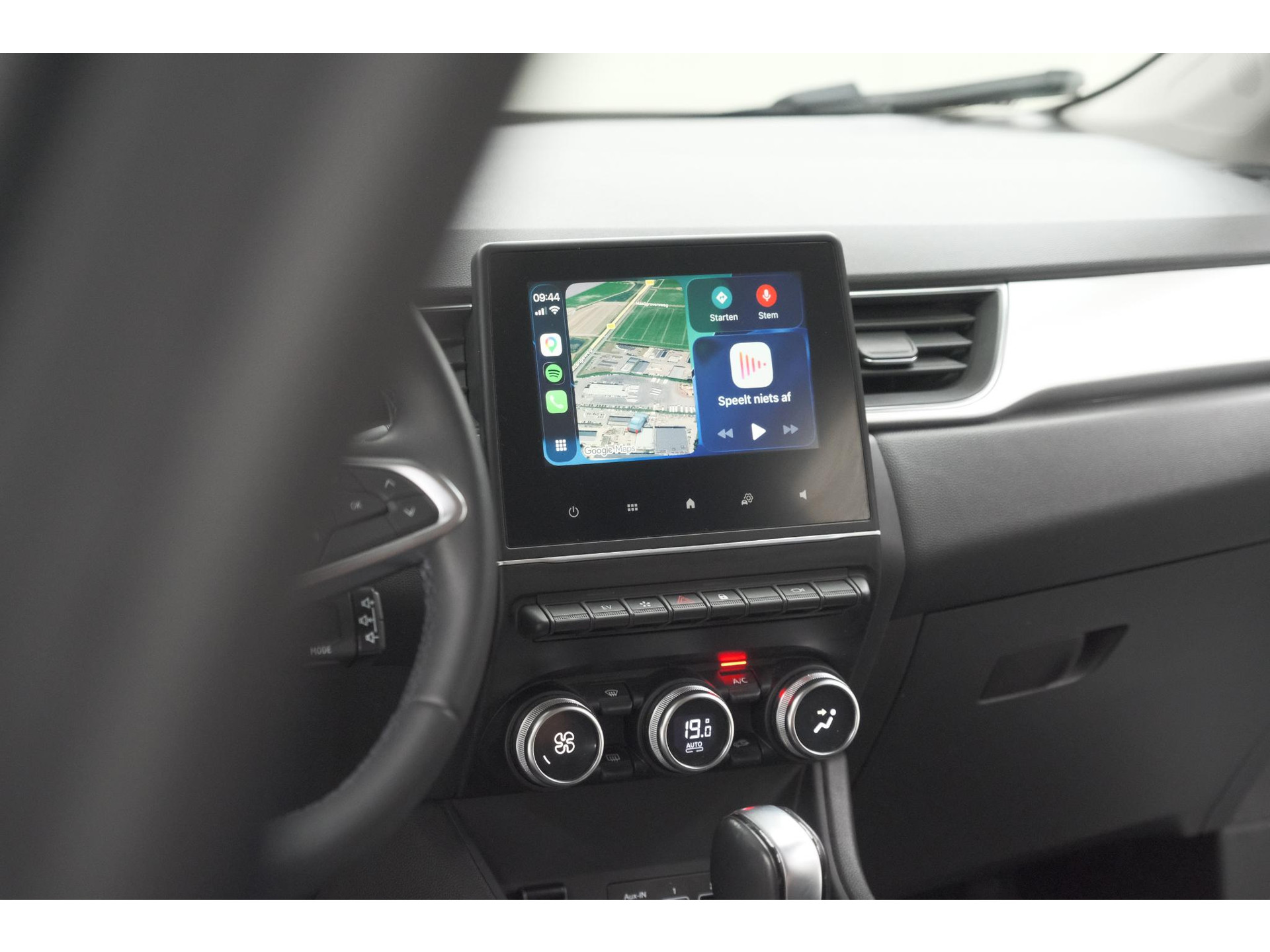 Renault Captur 1.6 E-Tech full hybrid 145 techno | Camera | Parkeersensoren | Climate control | Keyless