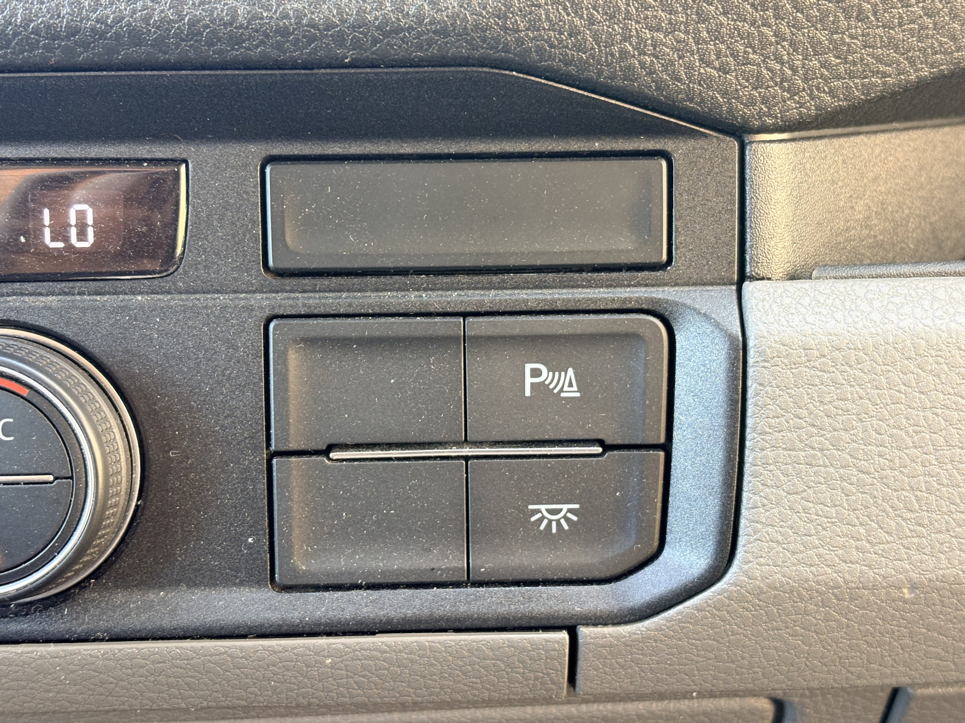 Volkswagen Crafter e-Crafter 36kWh 136PK Elektrisch Koelwagen Zanotti Nachtkoeling LED Climate Control Cruise Control Carplay Camera Parkeersensoren 360° Frigo Koeler Kühlwagen Night Cooling