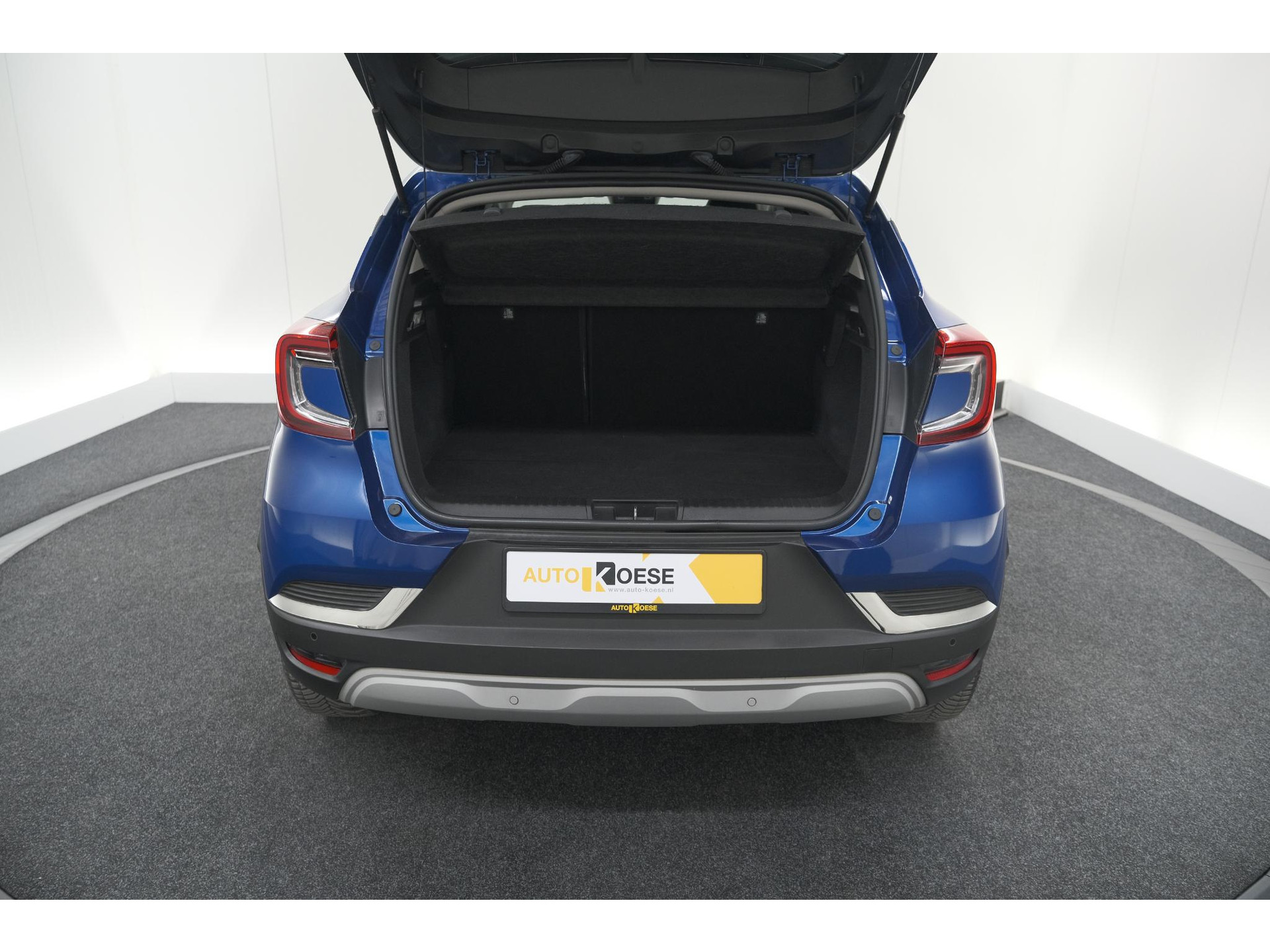 Renault Captur 1.6 E-Tech Plug-in Hybrid 160 Intens | Camera | 9.3 Inch Groot Scherm | Apple Carplay | Parkeersensoren