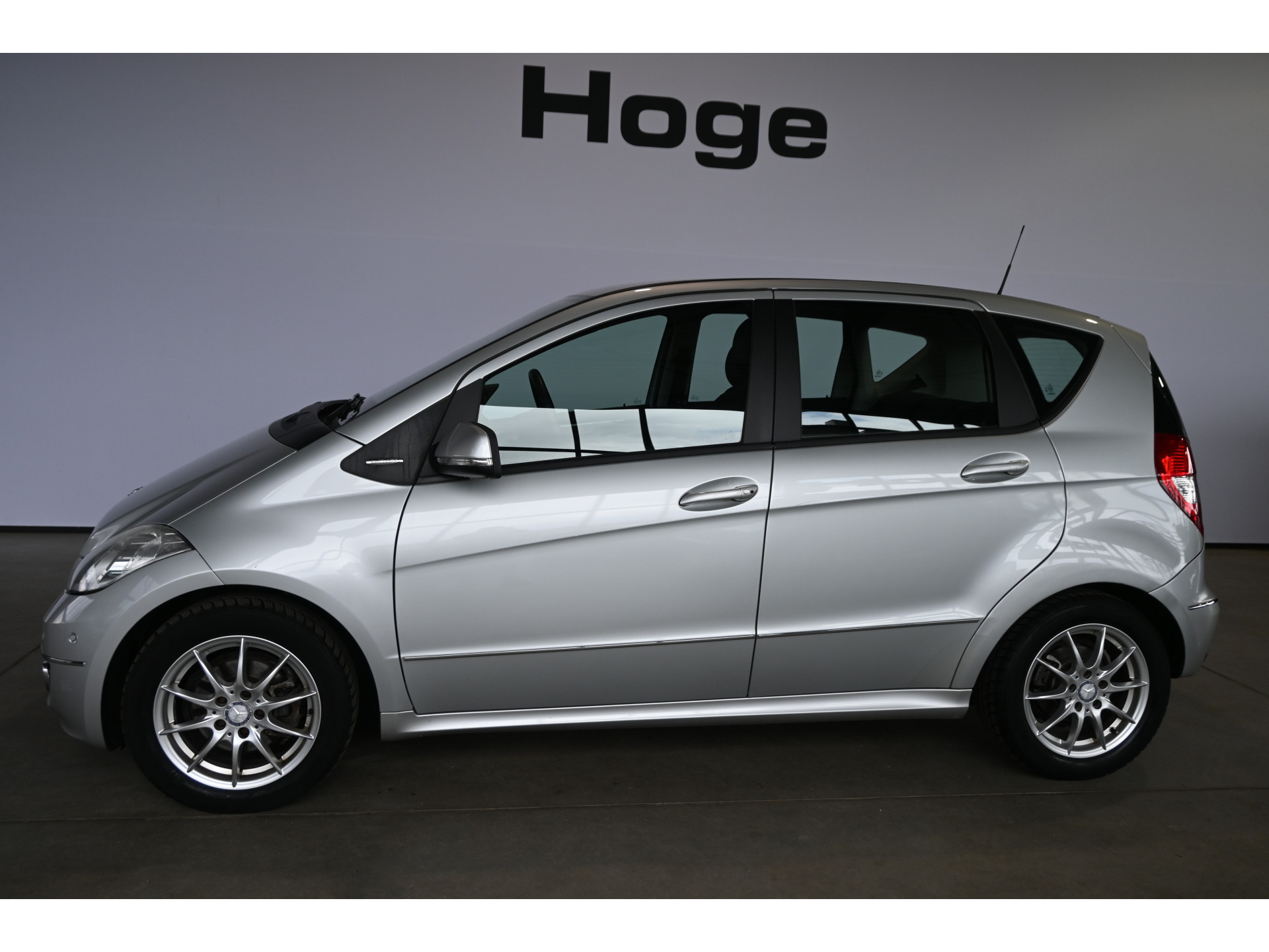 Mercedes-Benz A-klasse 180 Business Class Automaat Airco Trekhaak Rijklaarprijs Inruil Mogelijk!