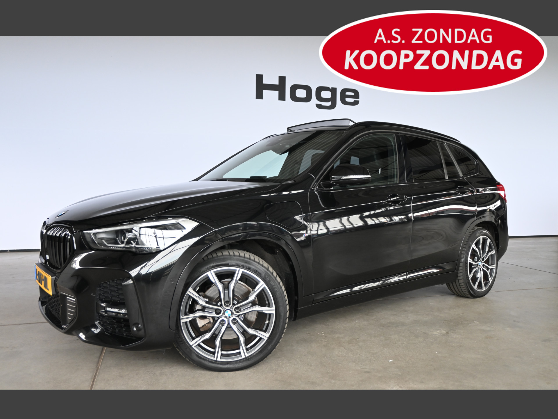 BMW X1 xDrive25e eDrive M-Sport Edition Clima Adpatieve cruise Panoramadak LED Camera Dealeronderhouden Inruil mogelijk