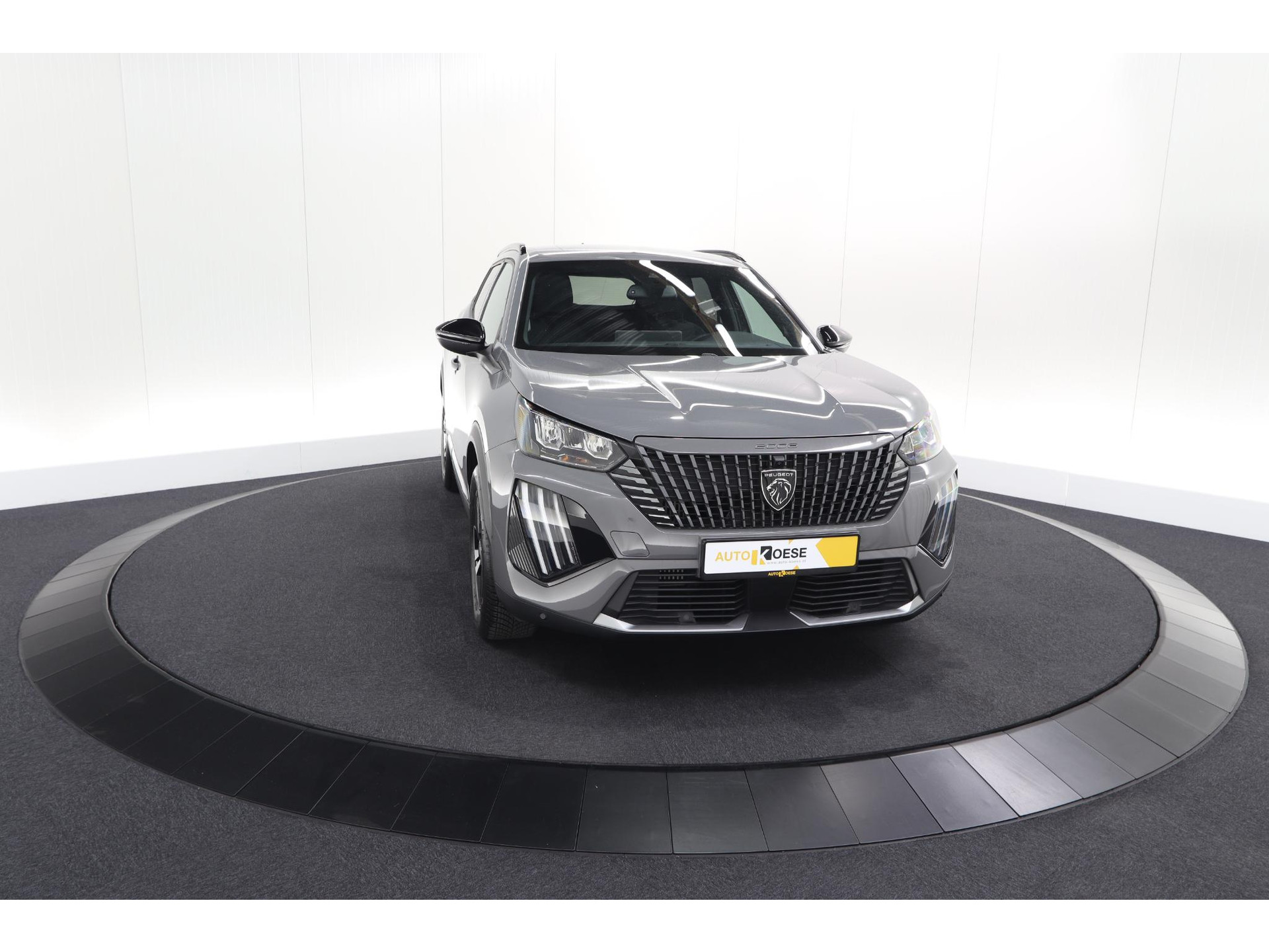 Peugeot 2008 PureTech 100 Allure | Allseason Banden | 360 Camera | Adaptieve Cruise Control | Dodehoekdetetie | Navigatie