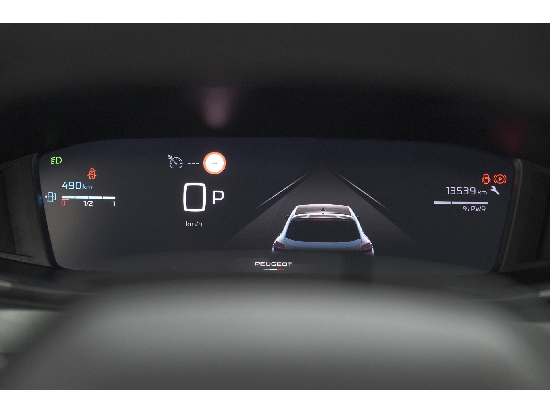 Peugeot 208 1.2 Hybrid 110 e-DCS6 Allure | Apple Carplay | Parkeersensoren Voor + Achter | Climate Control