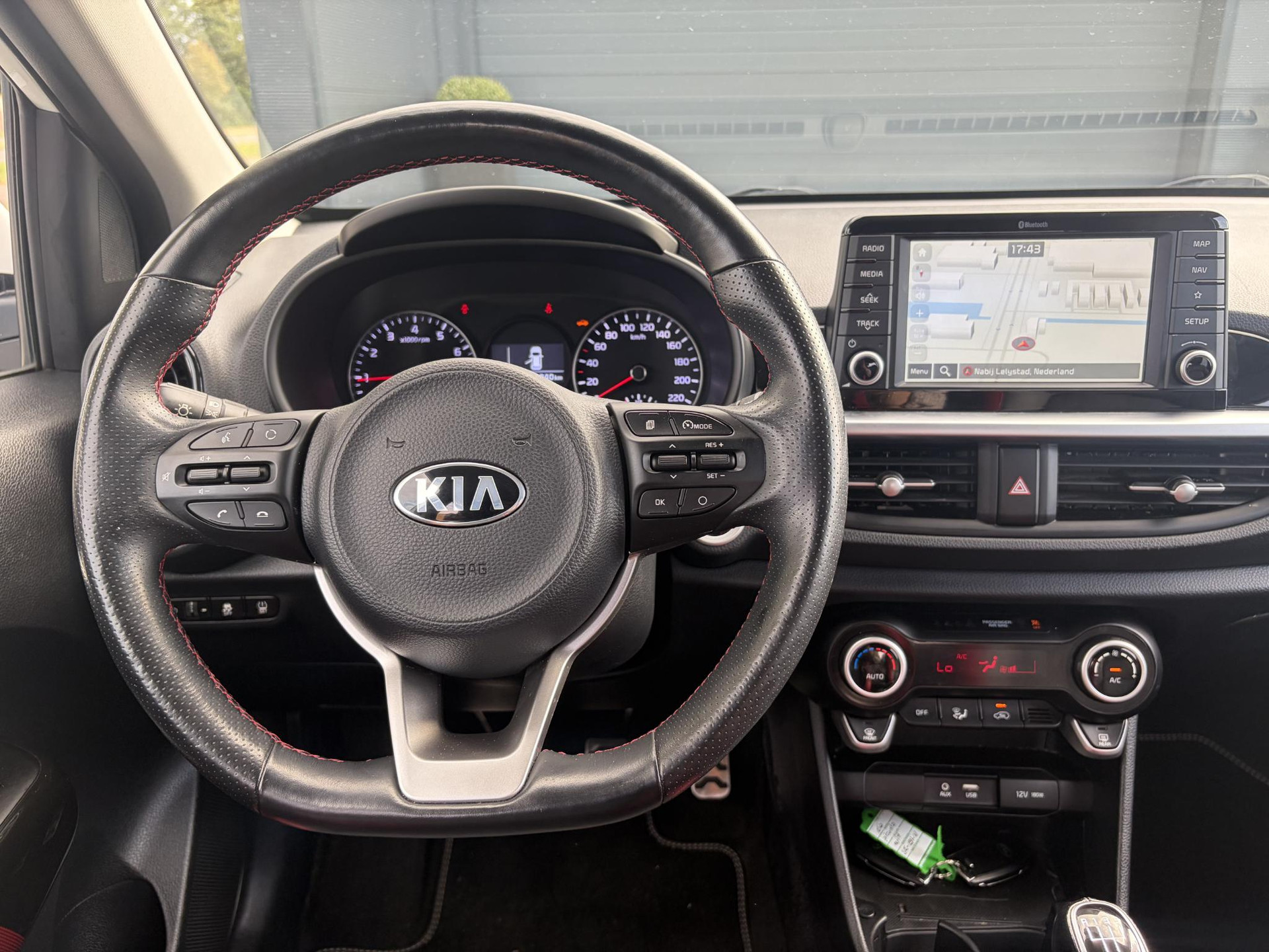 Kia Picanto 1.0 T-GDI GT-Line ✓102pk✓Draadloze telefoonlader✓Carplay✓2e Eigenaar✓Keyless✓Camera✓Stoelverw-Stuurverw✓Leder✓Navi✓Airco✓Cruise✓Lm velgen✓Pdc✓N.A.P✓Net beurt gehad✓Apk tot 09-2027