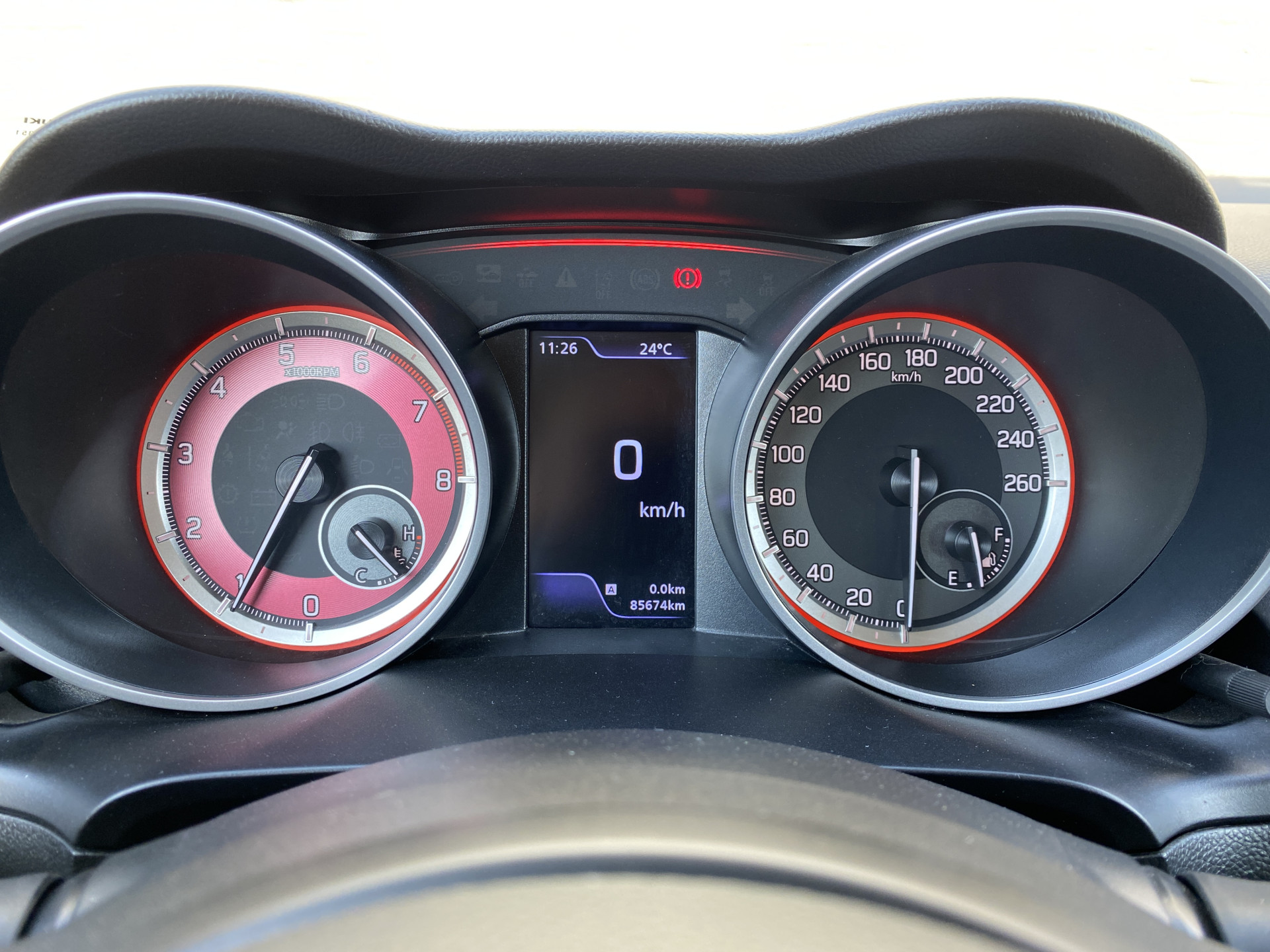 Suzuki Swift 1.4 Sport Smart Hybrid | 1e eigenaar | dealer onderhouden | navigatie | sportstoelen | camera | carplay