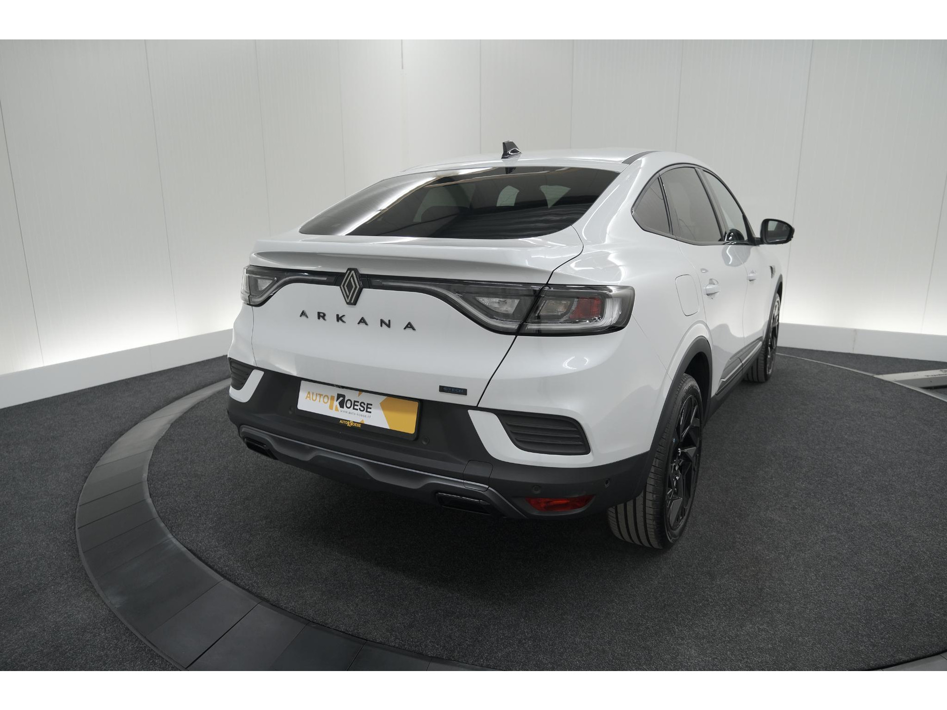 Renault Arkana 1.6 E-Tech hybrid 145 Esprit Alpine | 360 Camera | Adaptieve Cruise Control | Pack Winter | Dodehoekdetectie