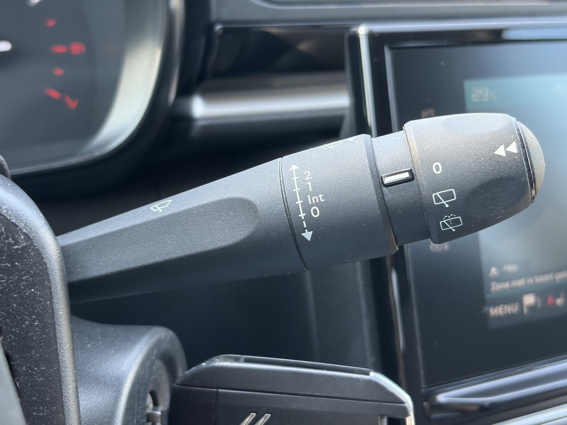 Citroen C3 1.2 PureTech S&S Feel D-riem vv in 2025,2e Eigenaar,Navi,Carplay,Clima,Cruise,Pdc,Rijstrooksensor,N.A.P,Apk tot 03-2028