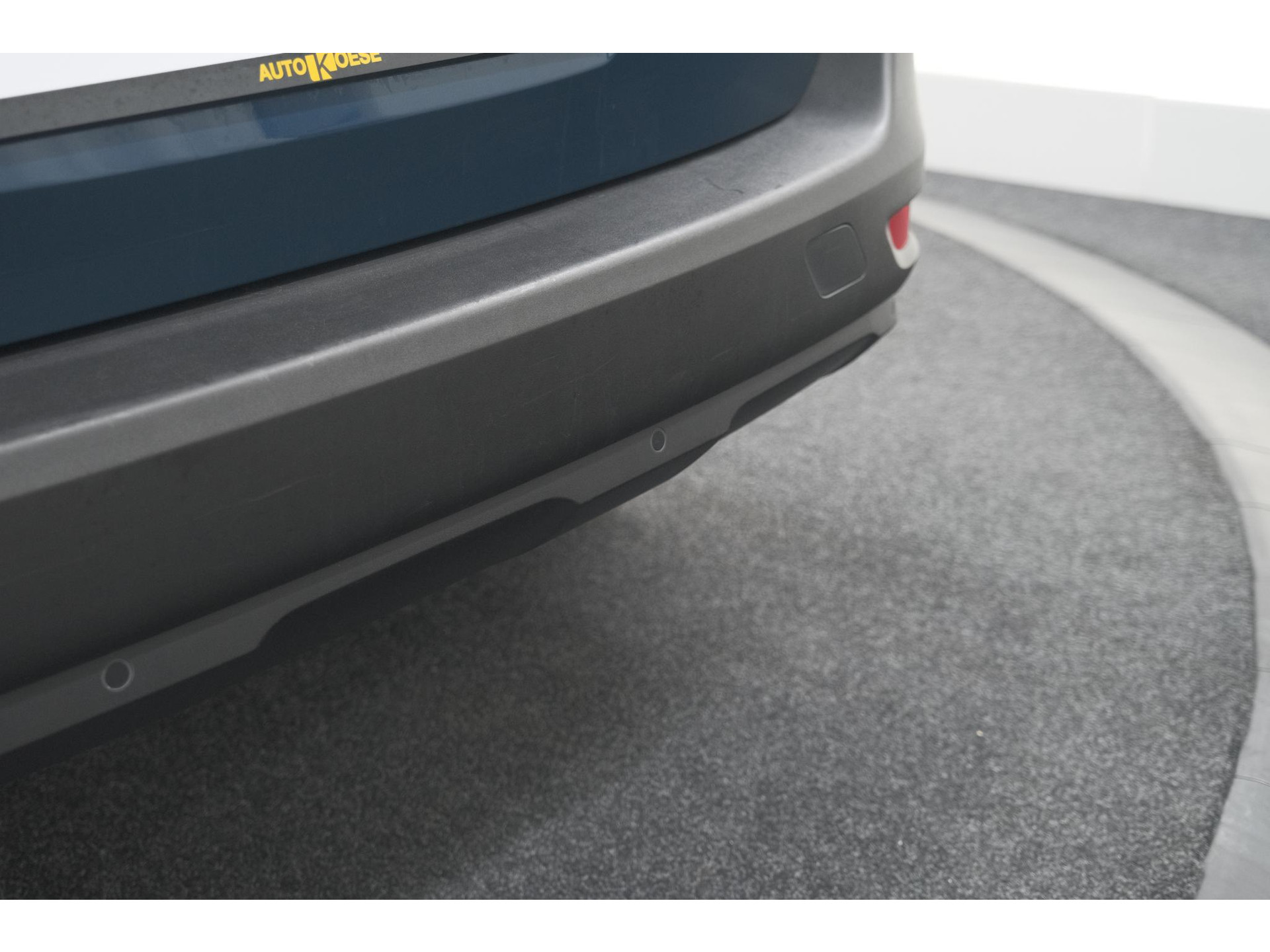 Peugeot 5008 PureTech 130 EAT8 Active Pack | 7 Zitplaatsen | Camera | Navigatie | Apple Carplay | Parkeersensoren