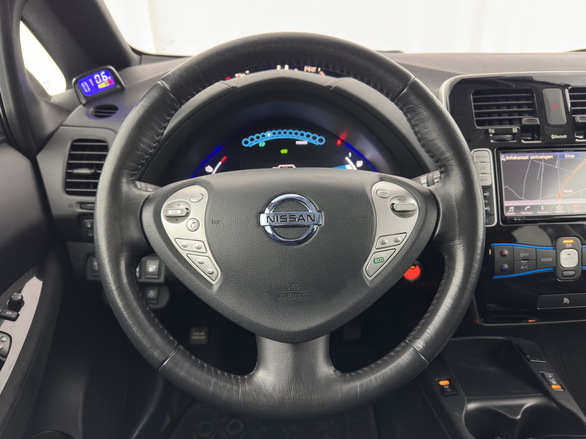 Nissan LEAF Acenta 30 kWh *NAVI-FULLMAP | MICROFIBRE | DAB | CAMERA | ECC | CRUISE | DIGI-COCKPIT | HEATED- COMFORTSEATS | PRIVACY-GLASS | 16"ALU*