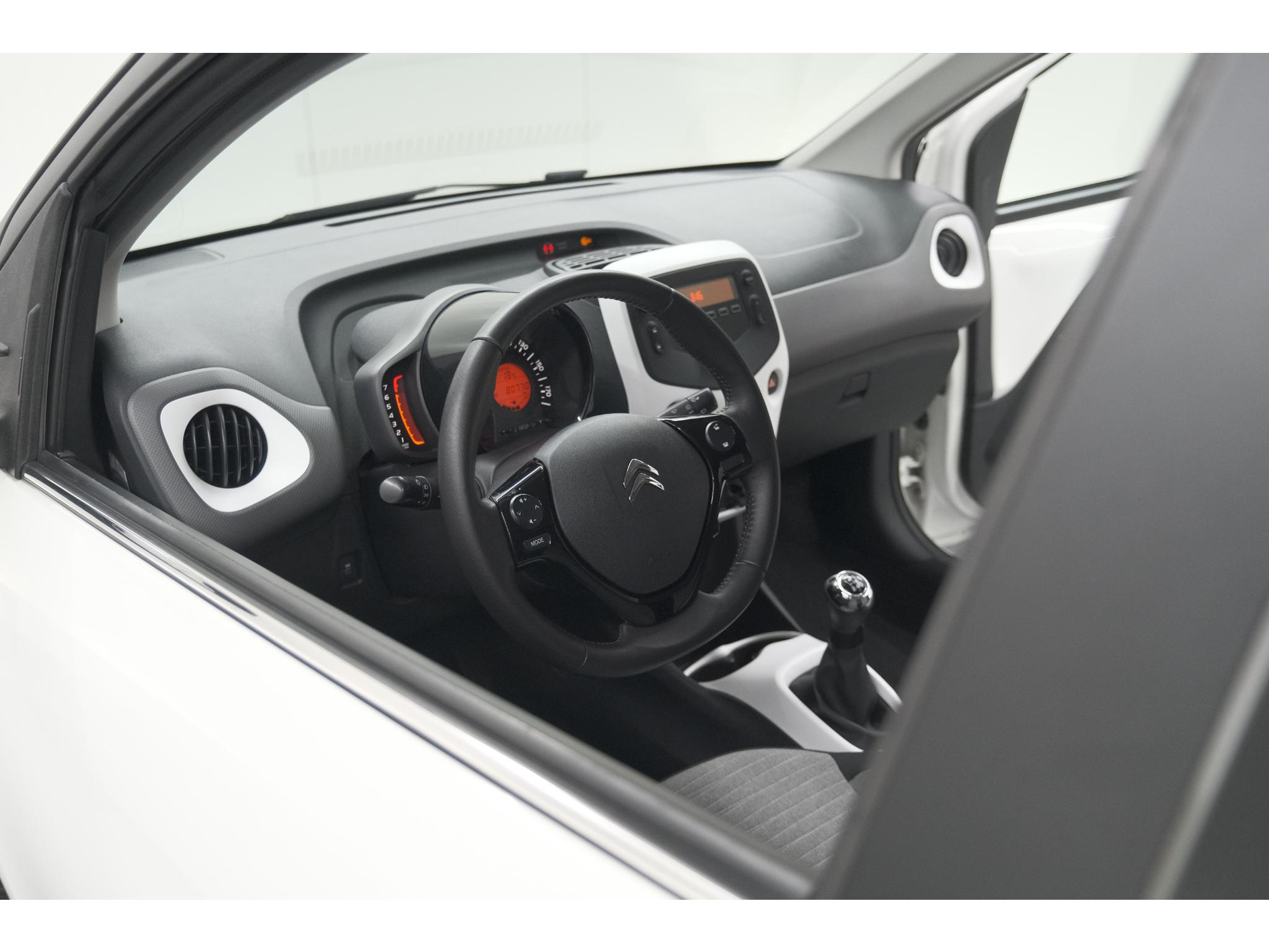 Citroen C1 1.0 VTi Feel | Bluetooth | Airco | Privacy Glas | 5 Deurs