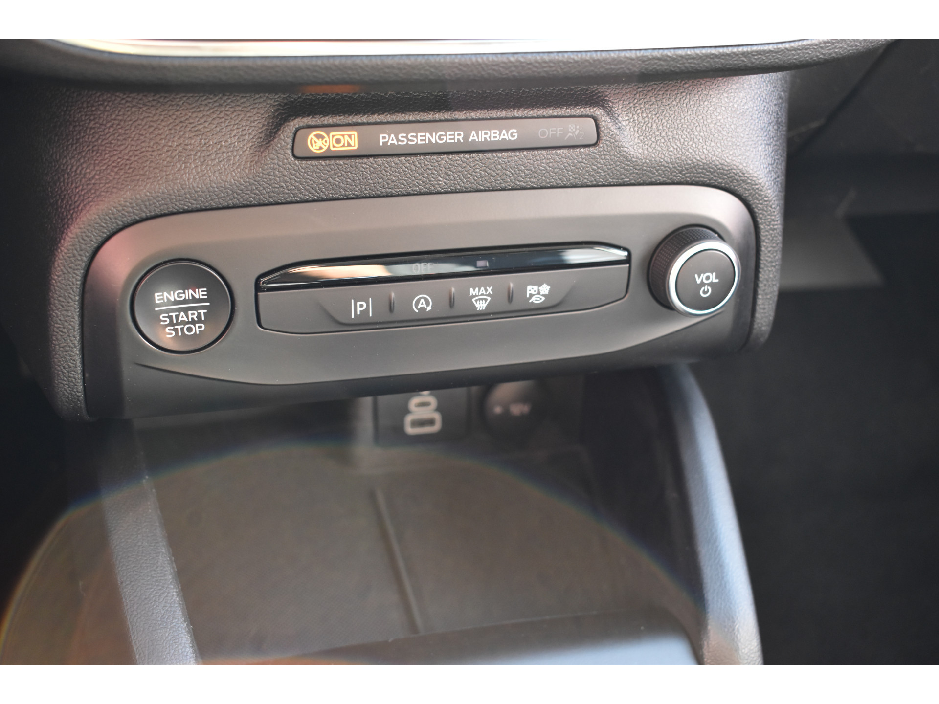 Ford Focus 1.0 92 kW AT Active MHEV Automaat Navigatie Pdc Stoel/stuur verwarming